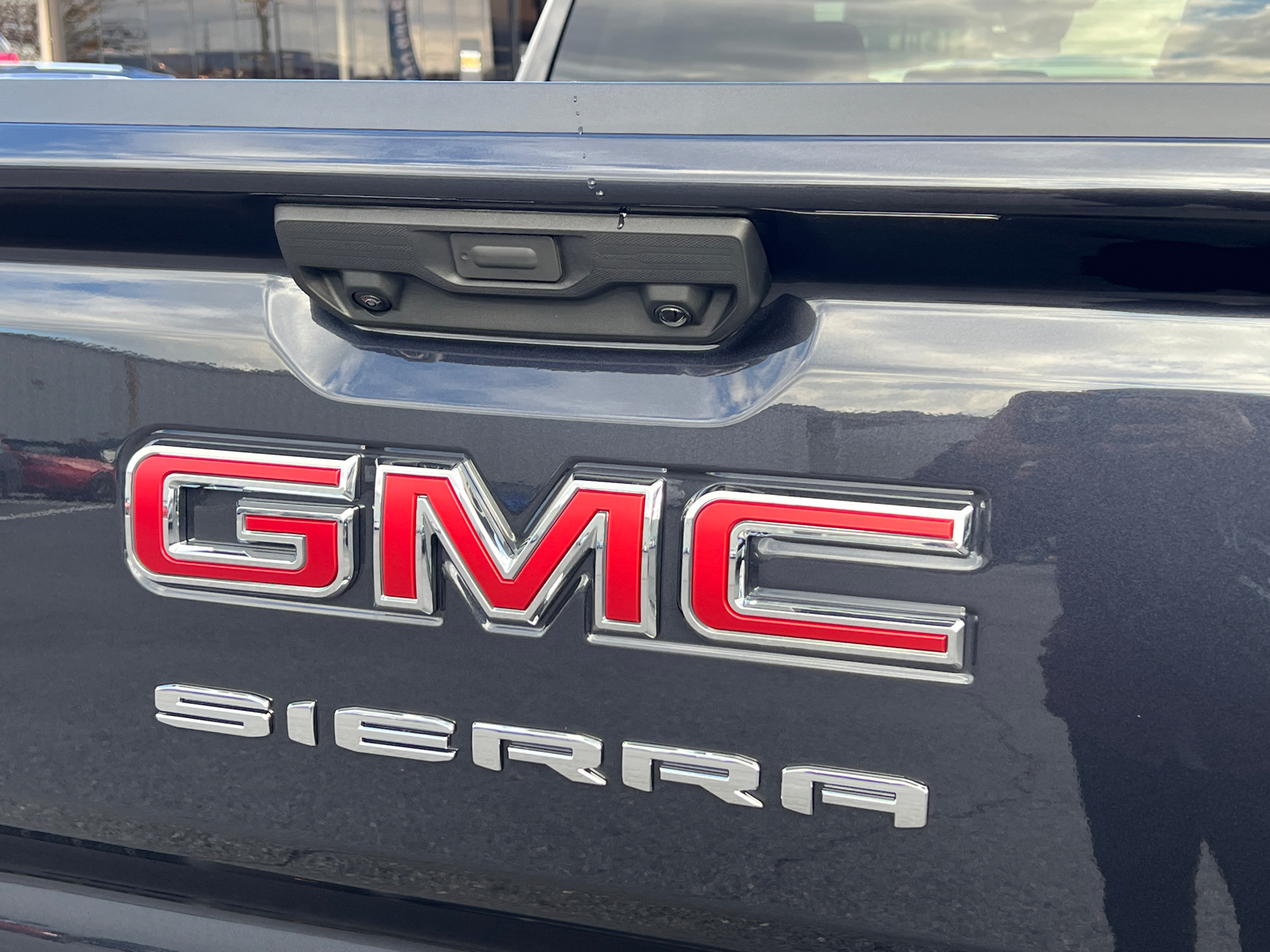 2025 GMC Sierra 1500 Elevation 10