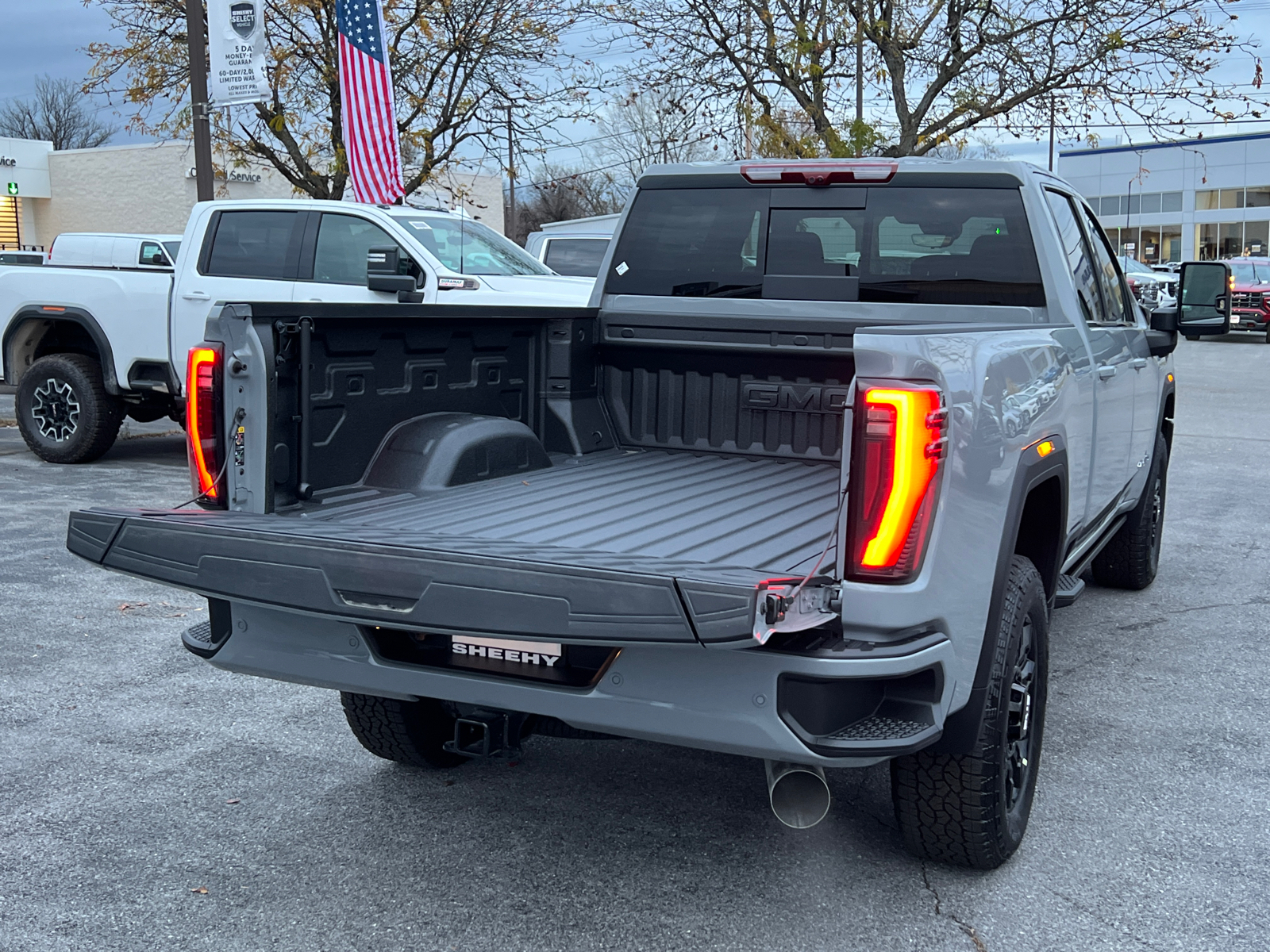 2025 GMC Sierra 2500HD AT4 9