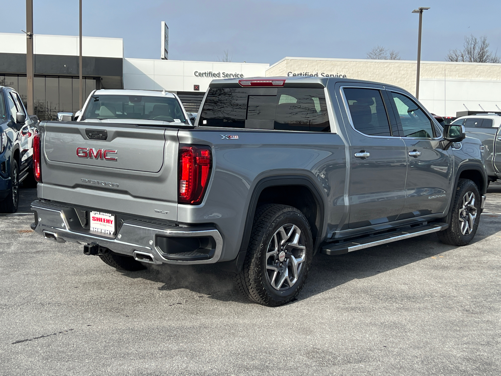 2025 GMC Sierra 1500 SLT 3