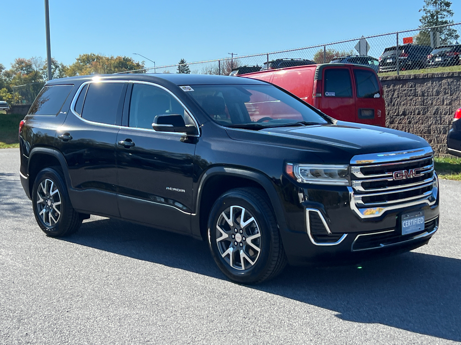 2021 GMC Acadia SLE 1