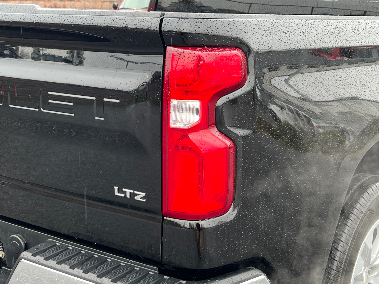 2023 Chevrolet Silverado 1500 LTZ 6