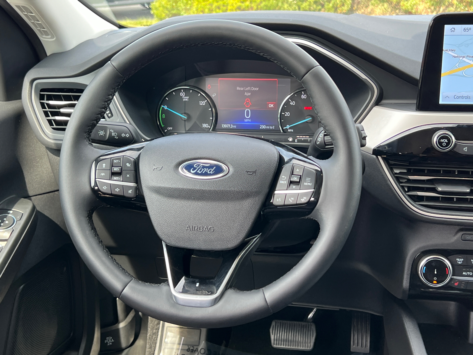 2022 Ford Escape SEL 18