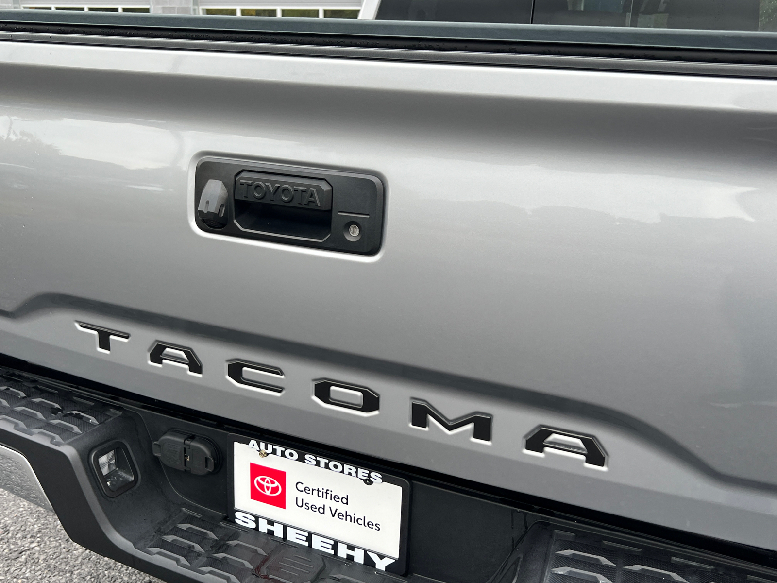 2021 Toyota Tacoma SR5 16