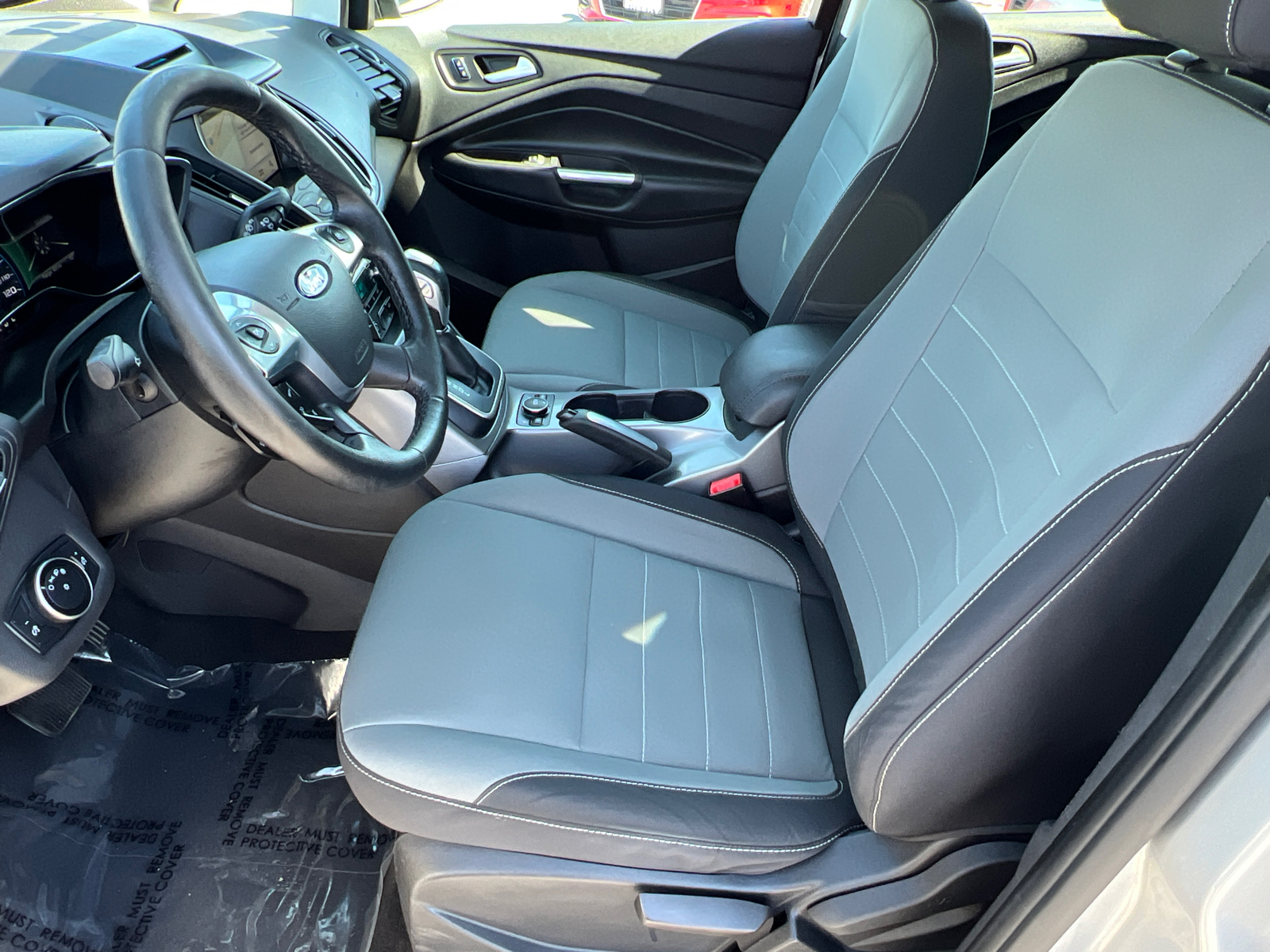 2016 Ford C-Max Hybrid SE 22