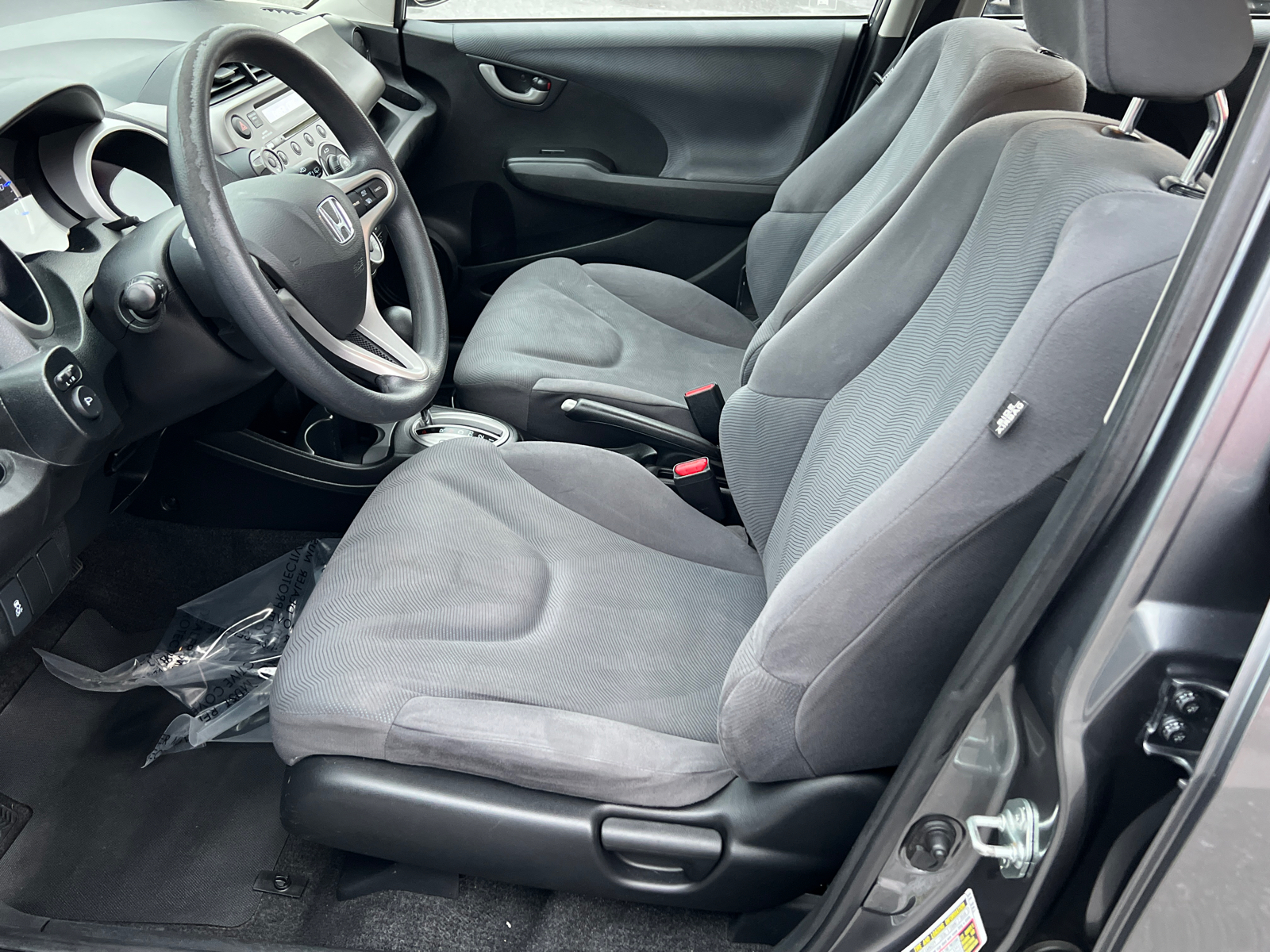 2013 Honda Fit Base 21