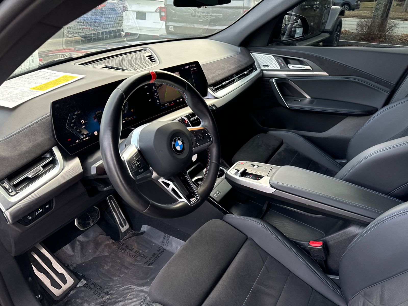 2024 BMW X2 M35i 12