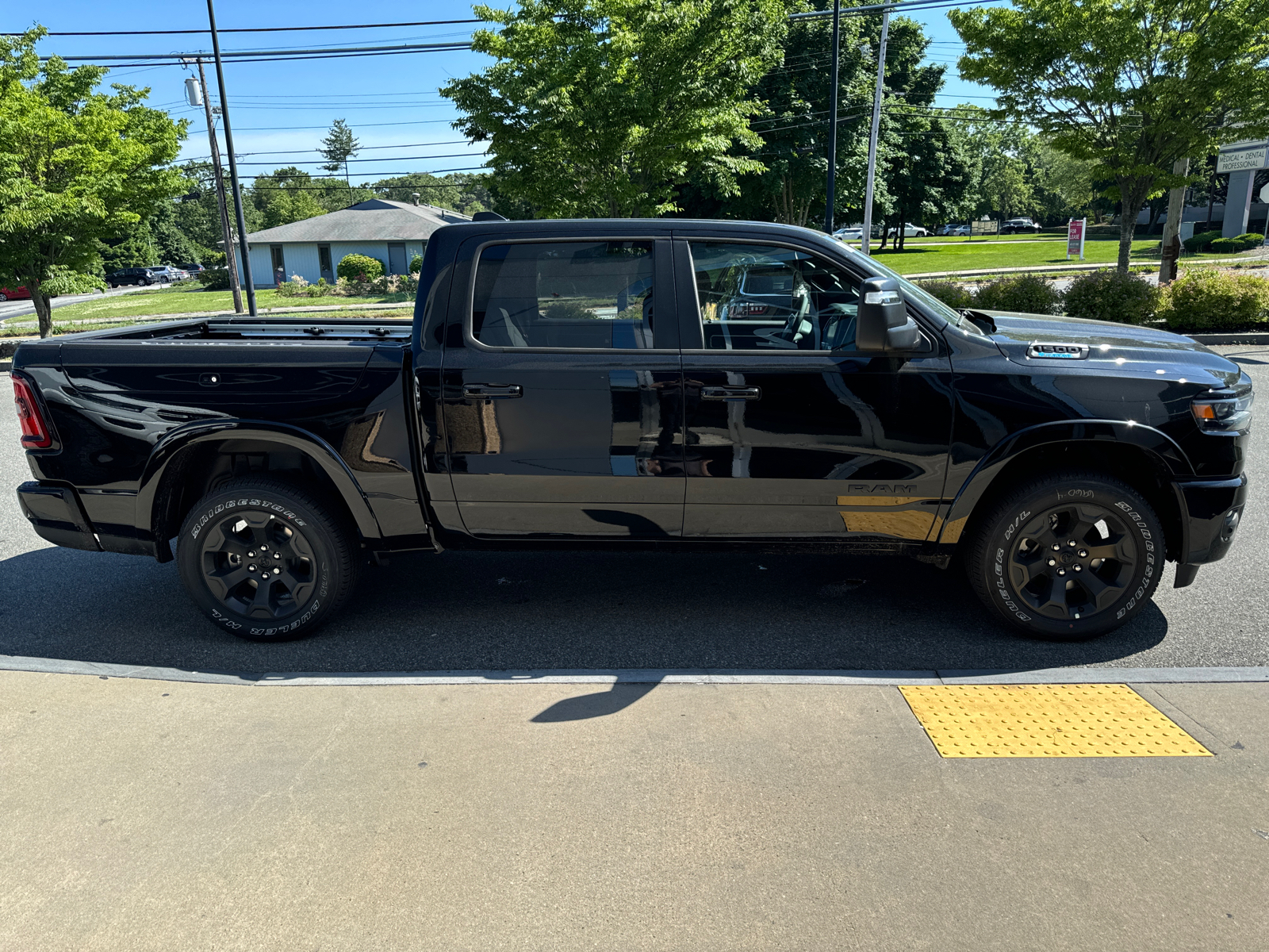 2025 Ram 1500 Big Horn 4x4 Crew Cab 57 Box 7