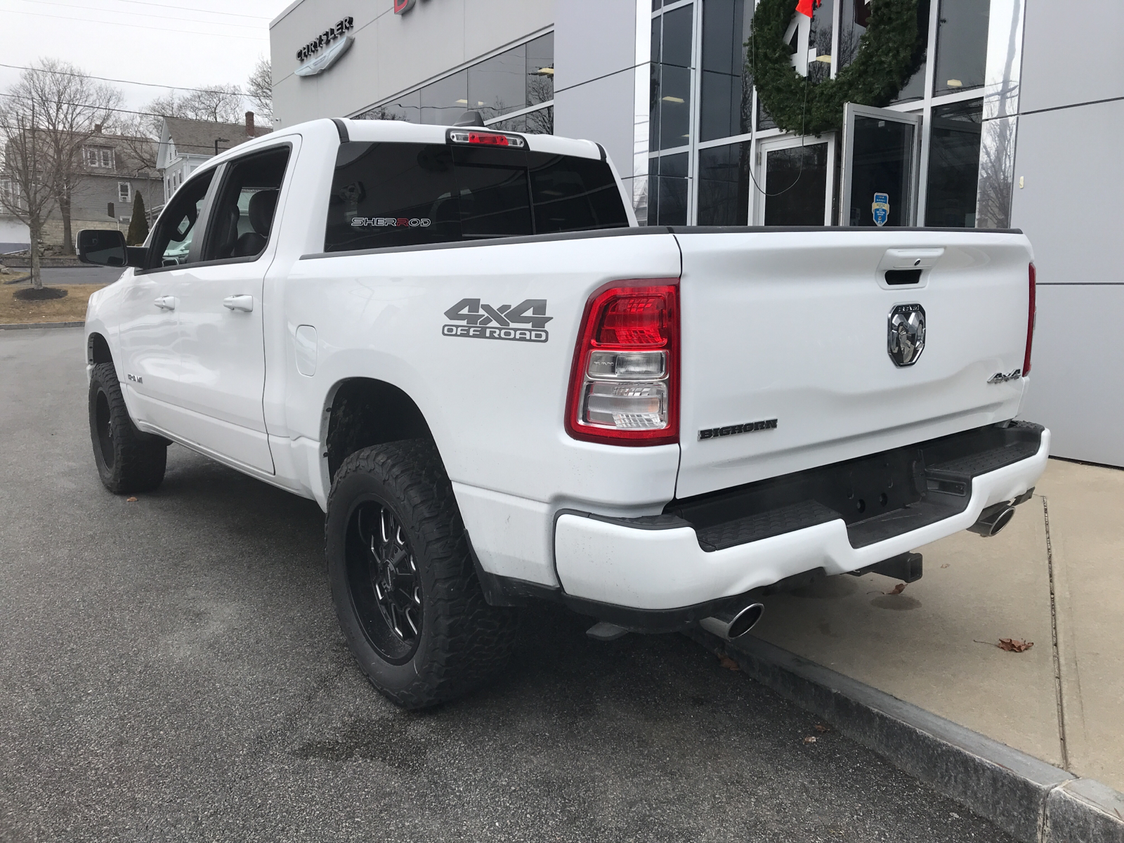 2022 Ram 1500 Big Horn 4x4 Crew Cab 57 Box 3