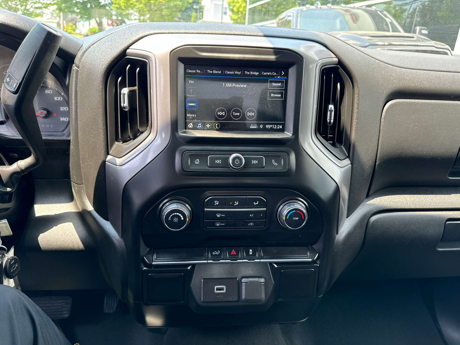 2019 Chevrolet Silverado 1500 Custom 4WD Double Cab 147 25