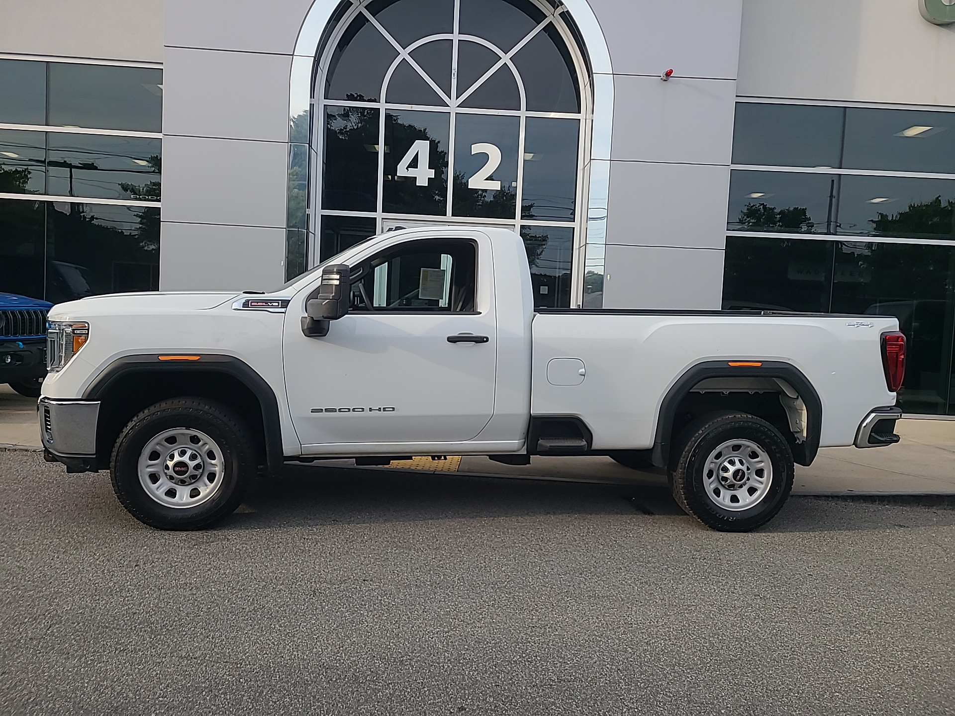 2020 GMC Sierra 2500HD 4WD Reg Cab 142 2