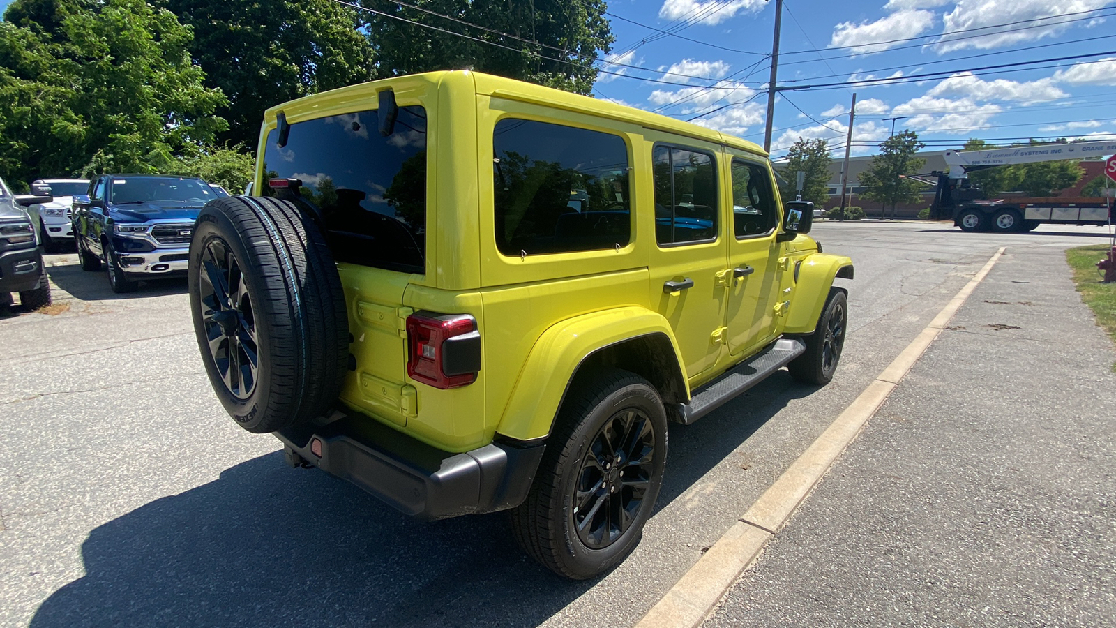 2024 Jeep Wrangler 4xe Sahara 6