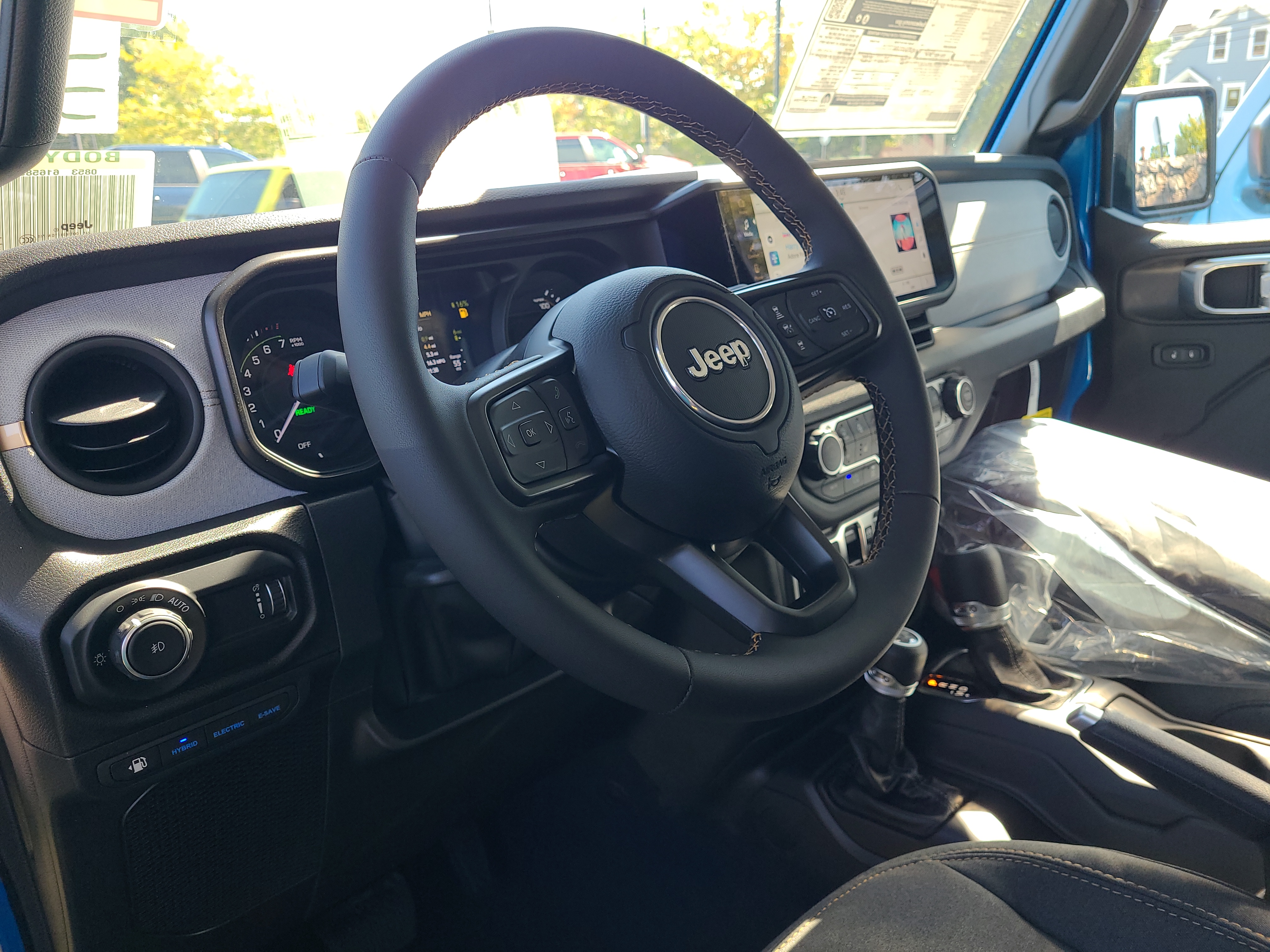 2024 Jeep Wrangler 4xe Sport S 18