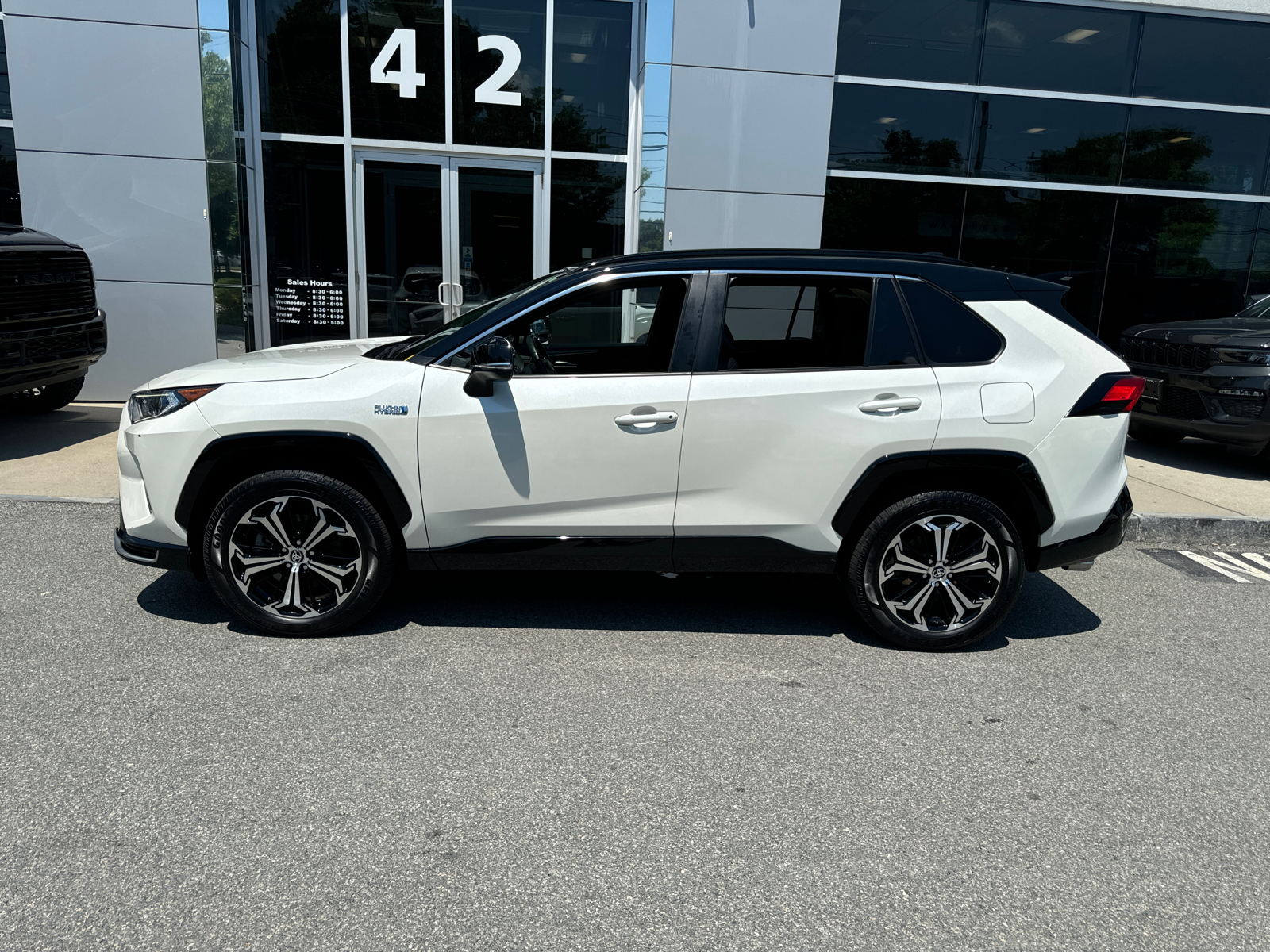 2021 Toyota RAV4 Prime XSE 3