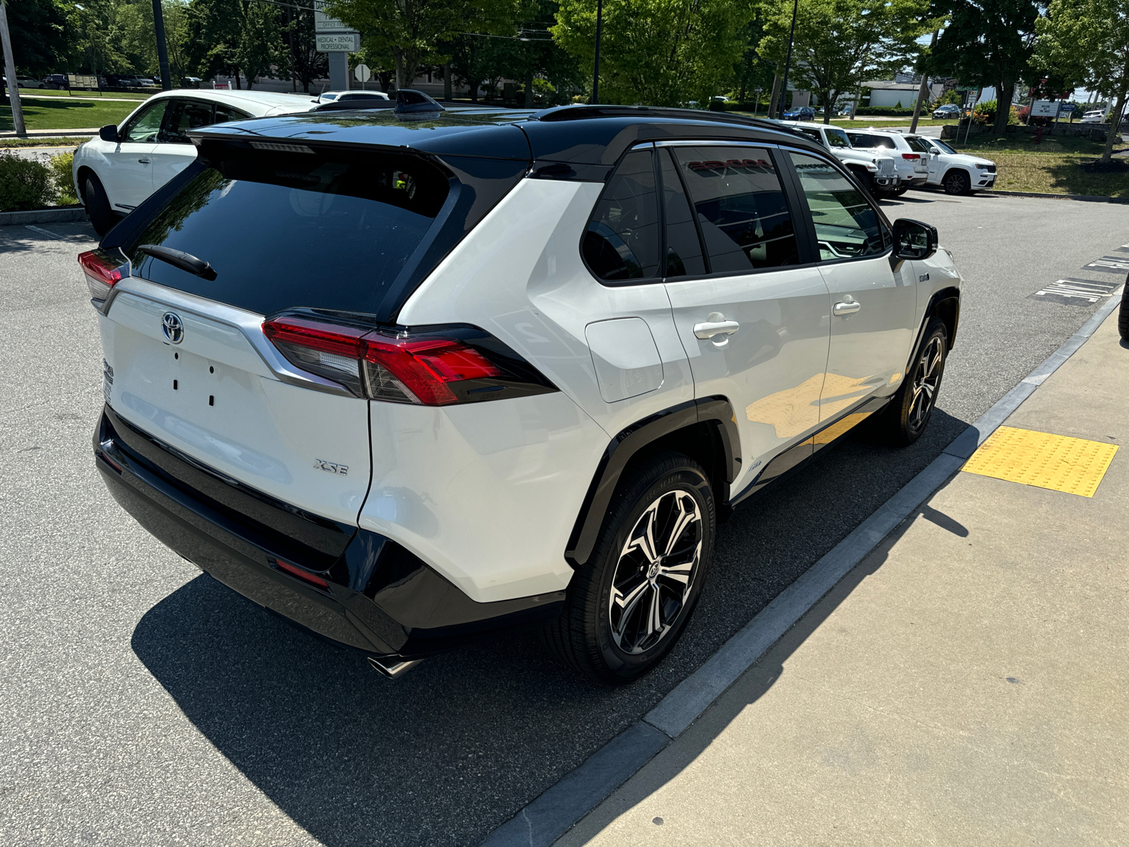 2021 Toyota RAV4 Prime XSE 6