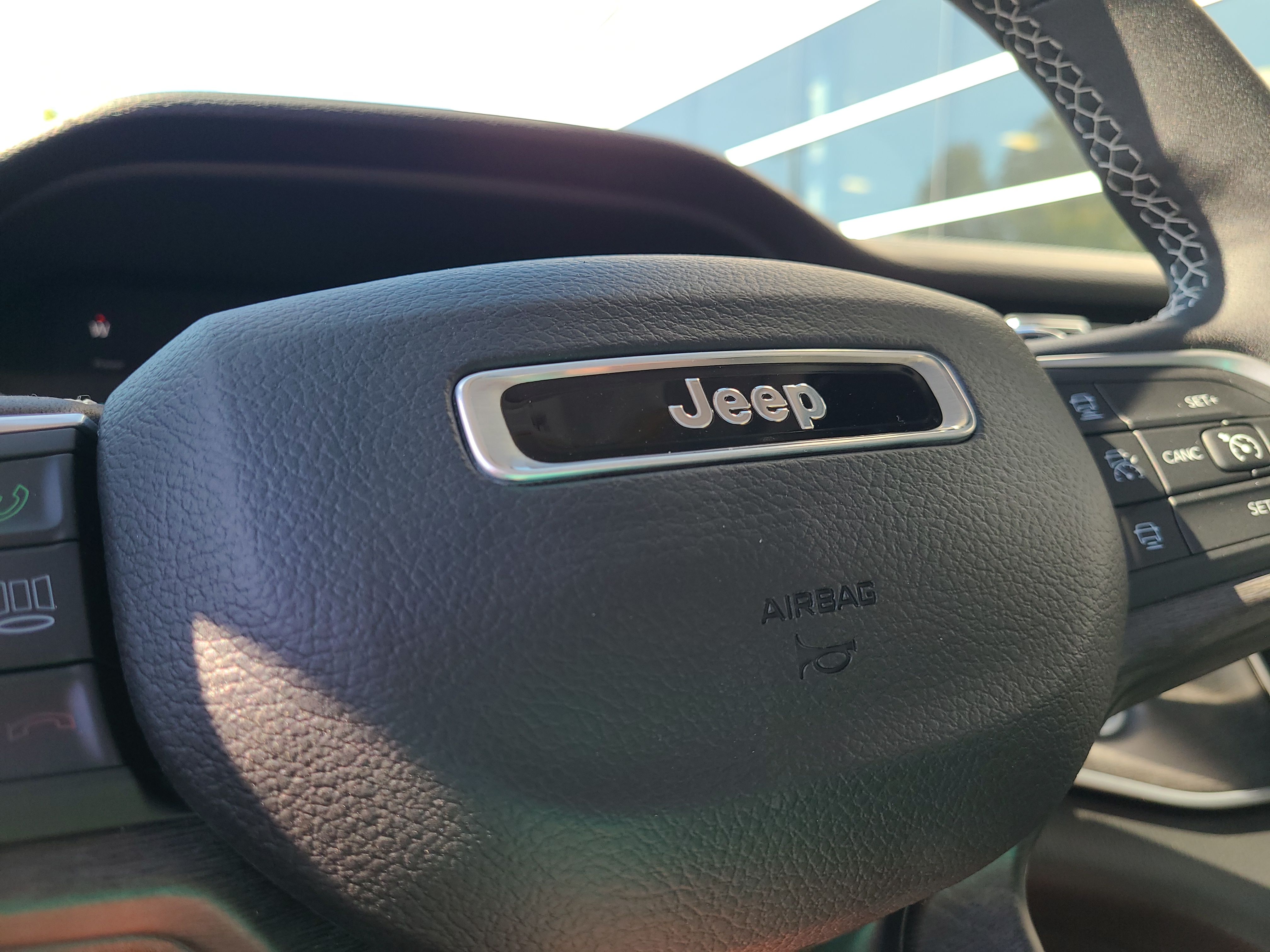 2024 Jeep Grand Cherokee 4xe  29