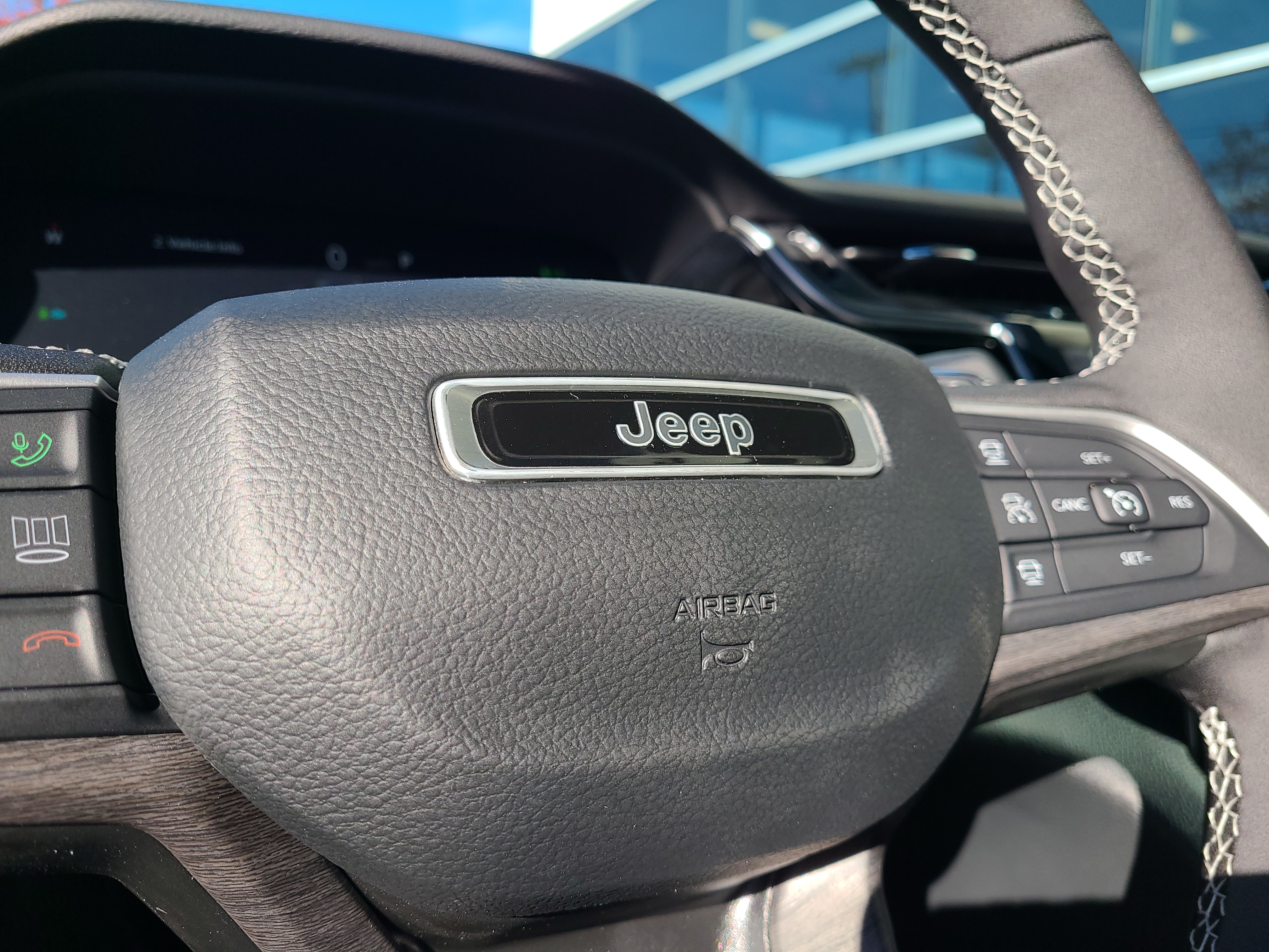 2024 Jeep Grand Cherokee 4xe  29