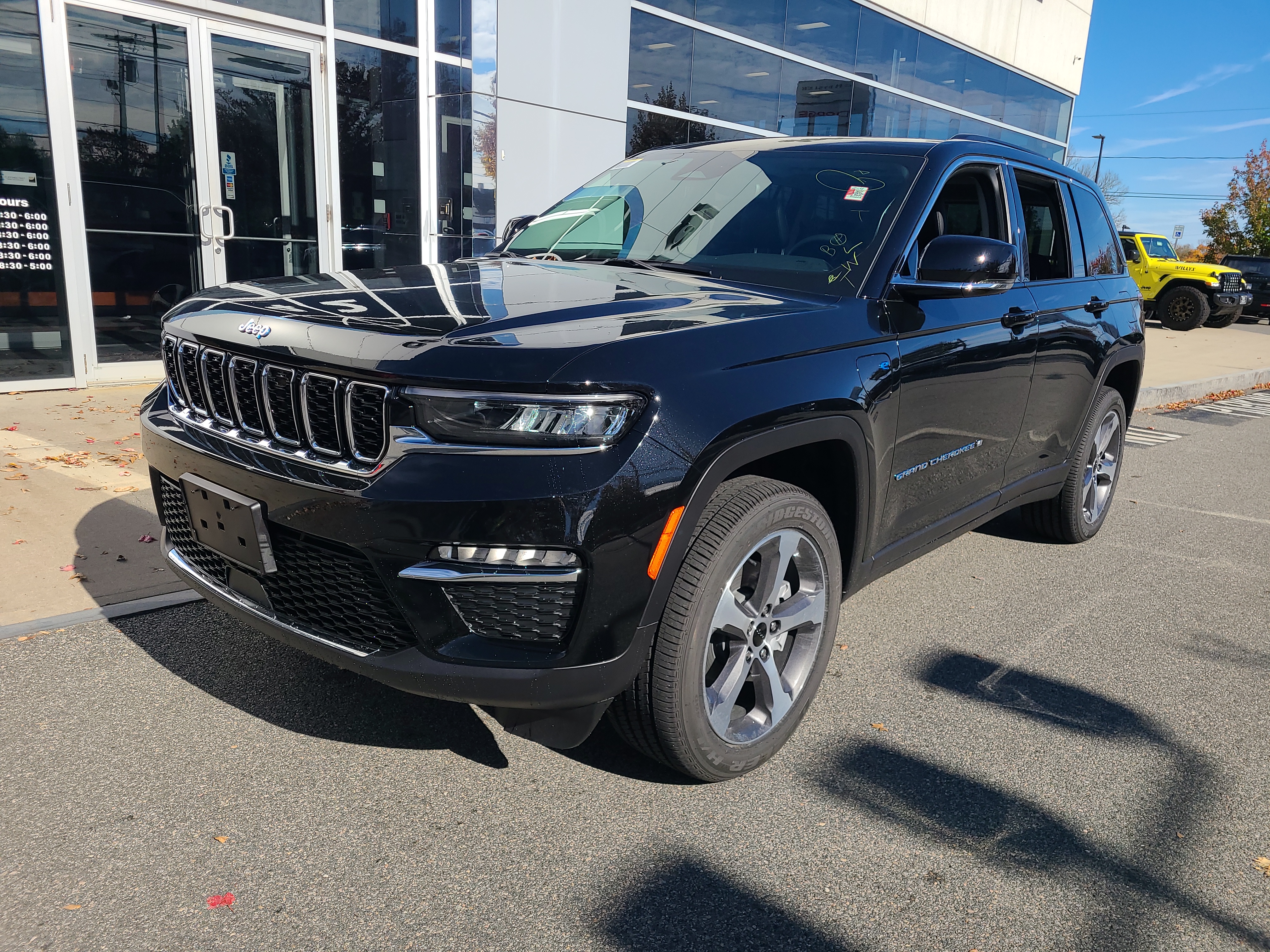 2024 Jeep Grand Cherokee 4xe  1