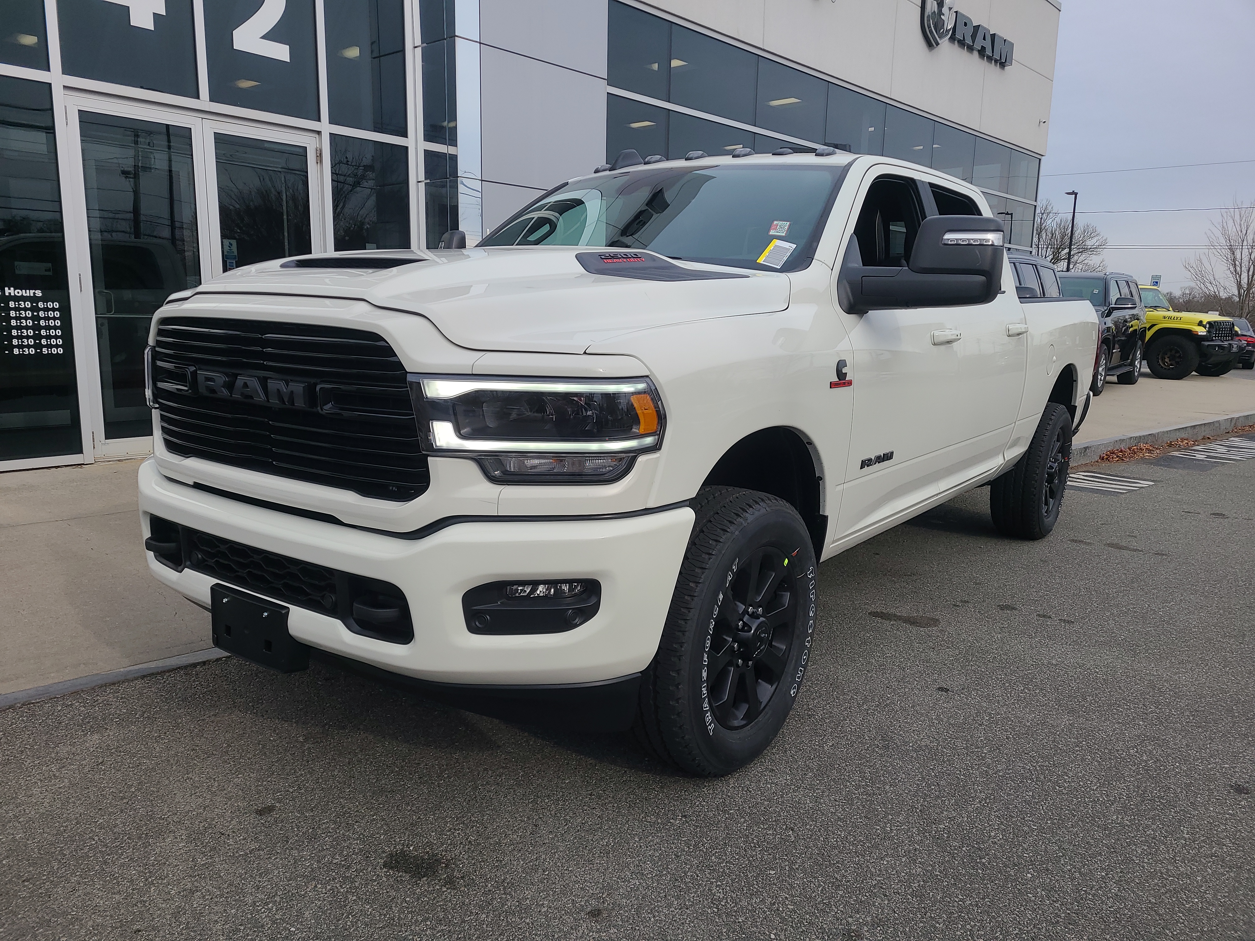 2024 Ram 2500 Laramie 4x4 Crew Cab 64 Box 1