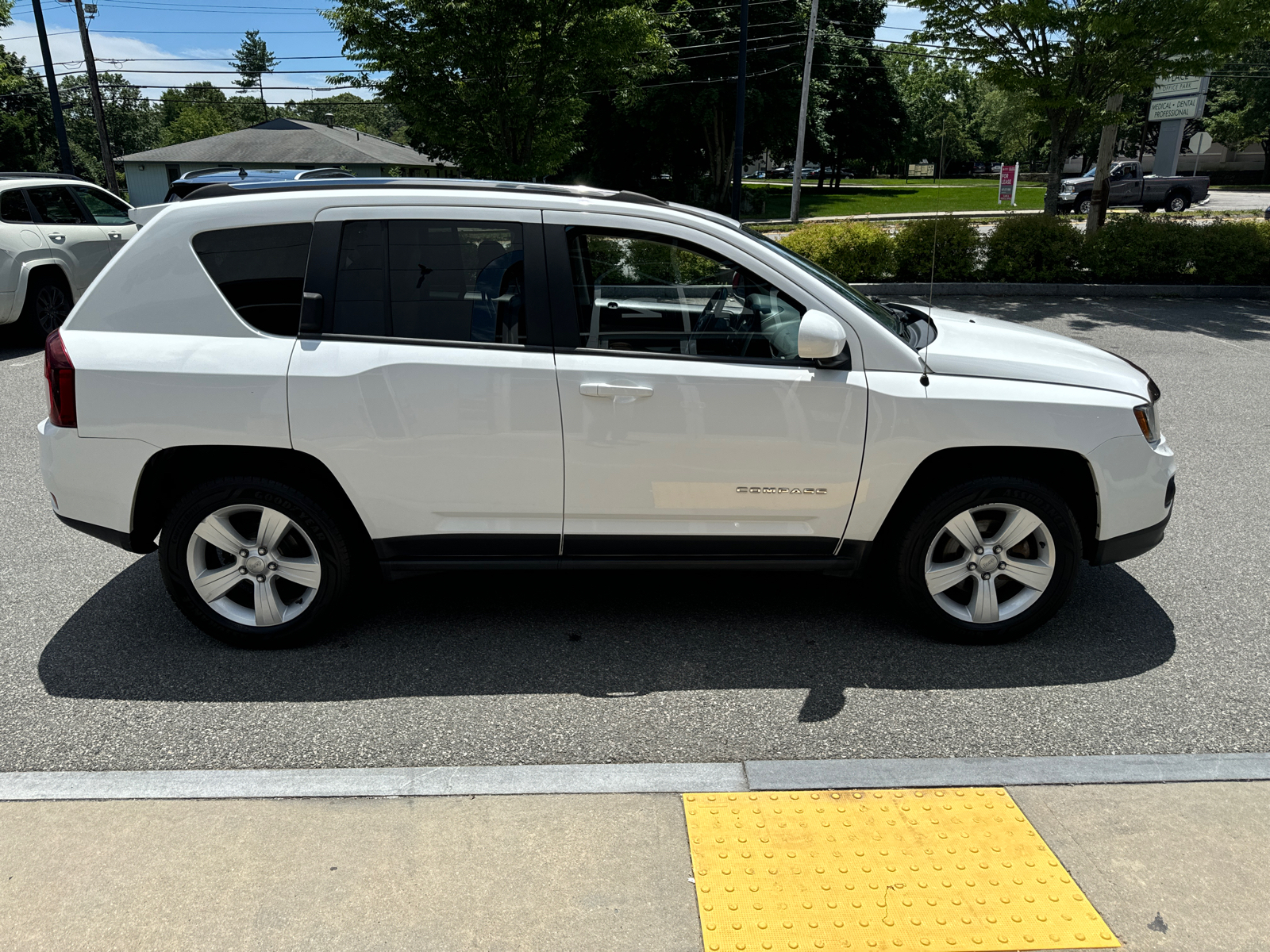 2014 Jeep Compass Latitude 7