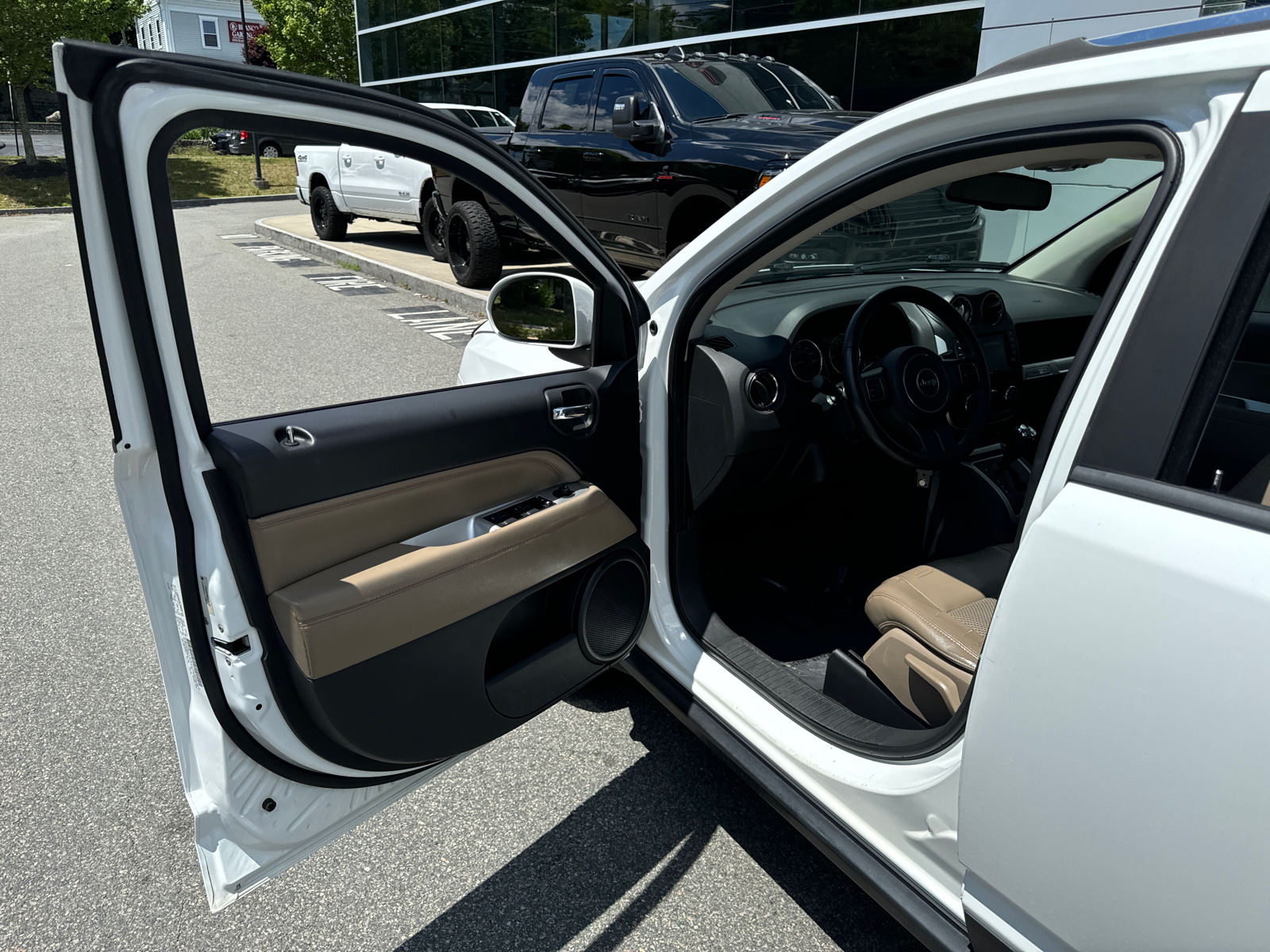 2014 Jeep Compass Latitude 11