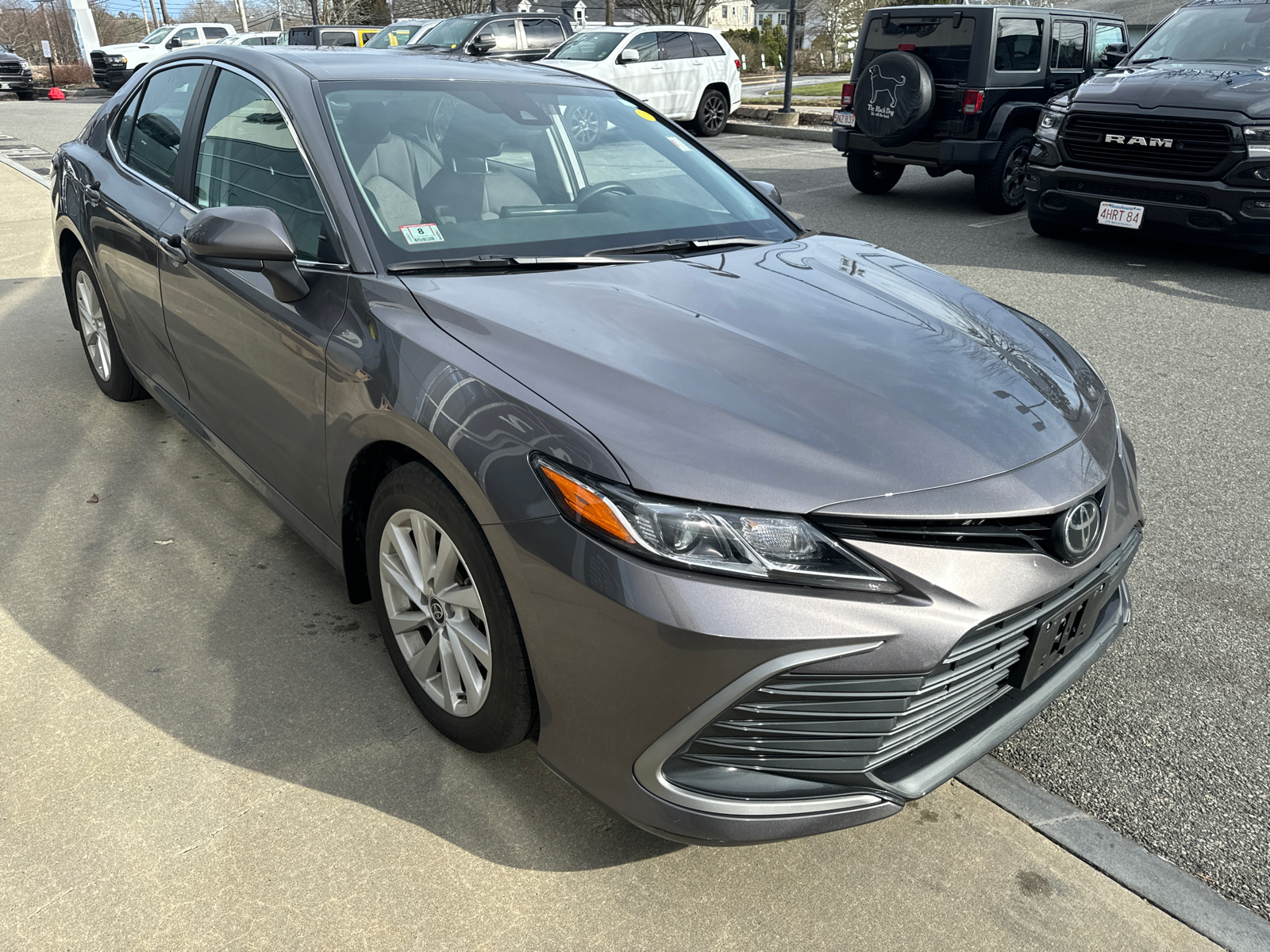 2023 Toyota Camry LE 8