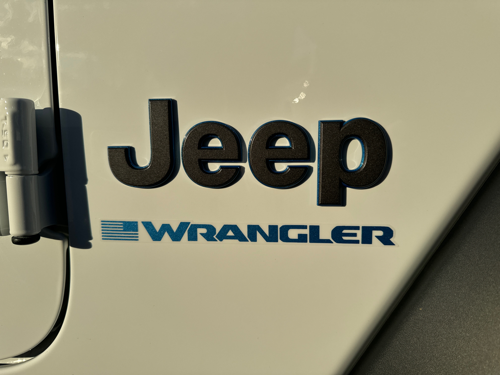2024 Jeep Wrangler 4xe Willys 10