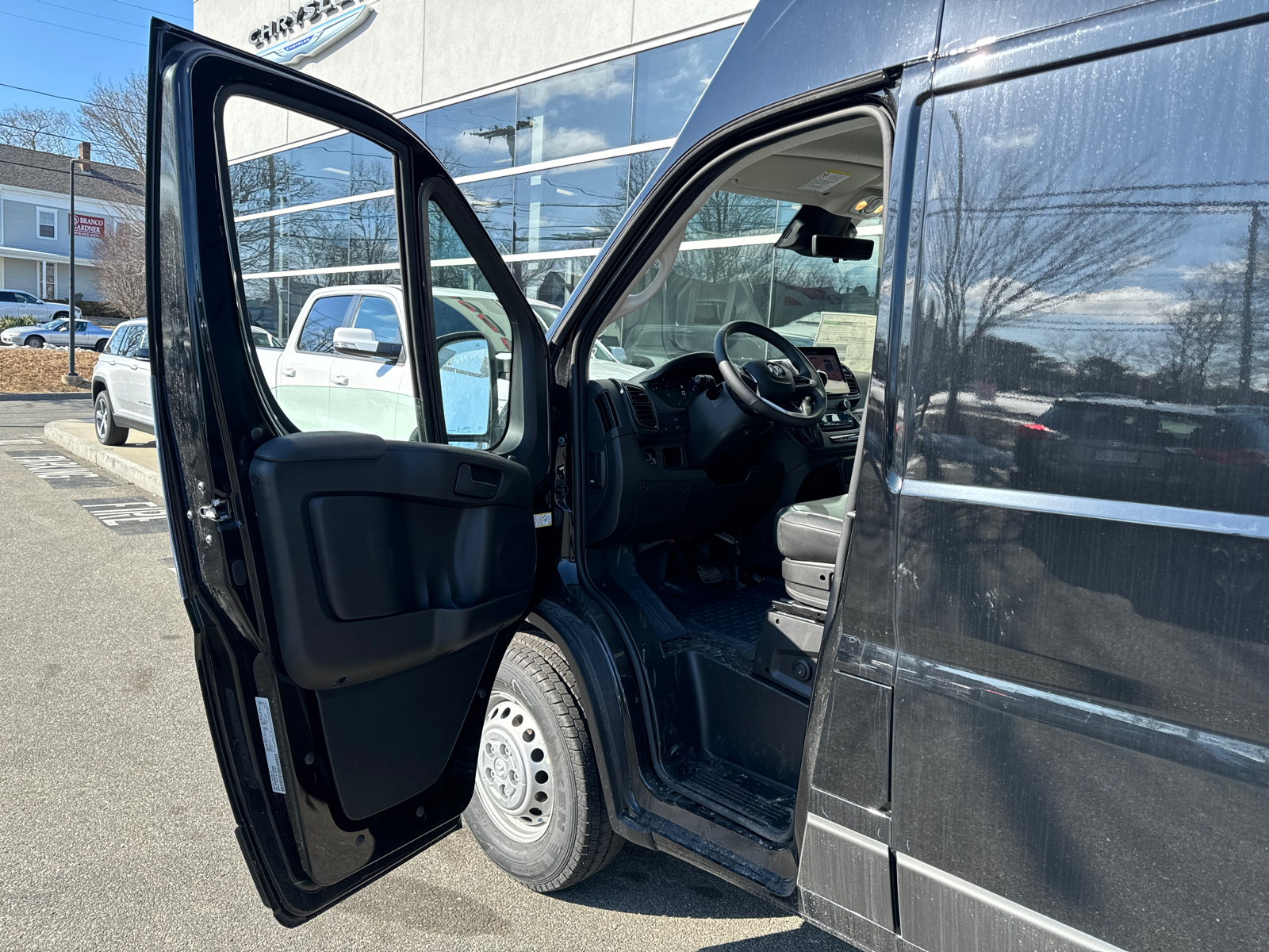 2024 Ram ProMaster Tradesman 16