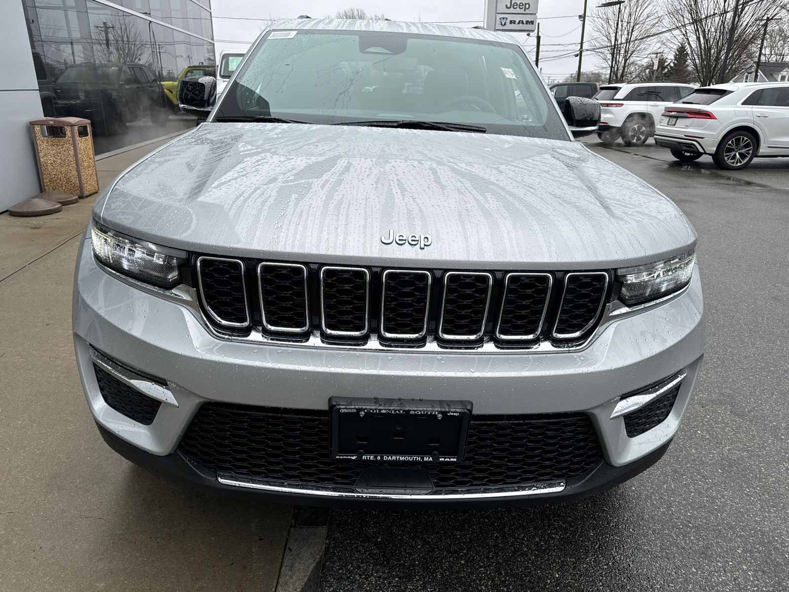 2024 Jeep Grand Cherokee 4xe  9