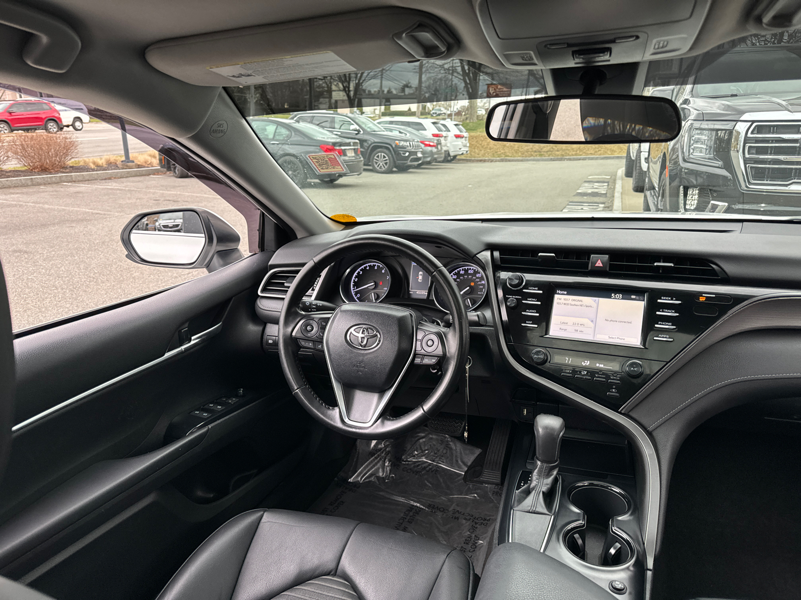 2019 Toyota Camry SE 35