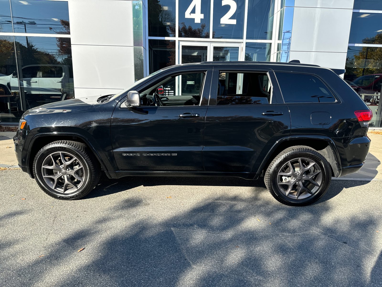 2021 Jeep Grand Cherokee 80th Anniversary 3