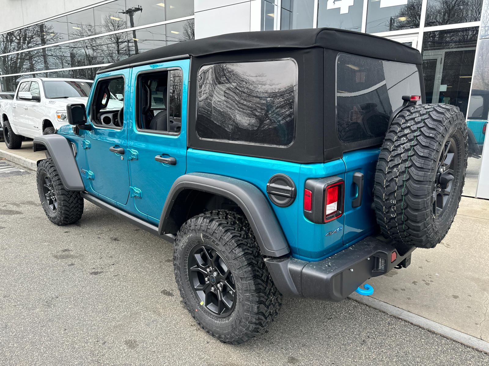 2024 Jeep Wrangler 4xe Willys 4