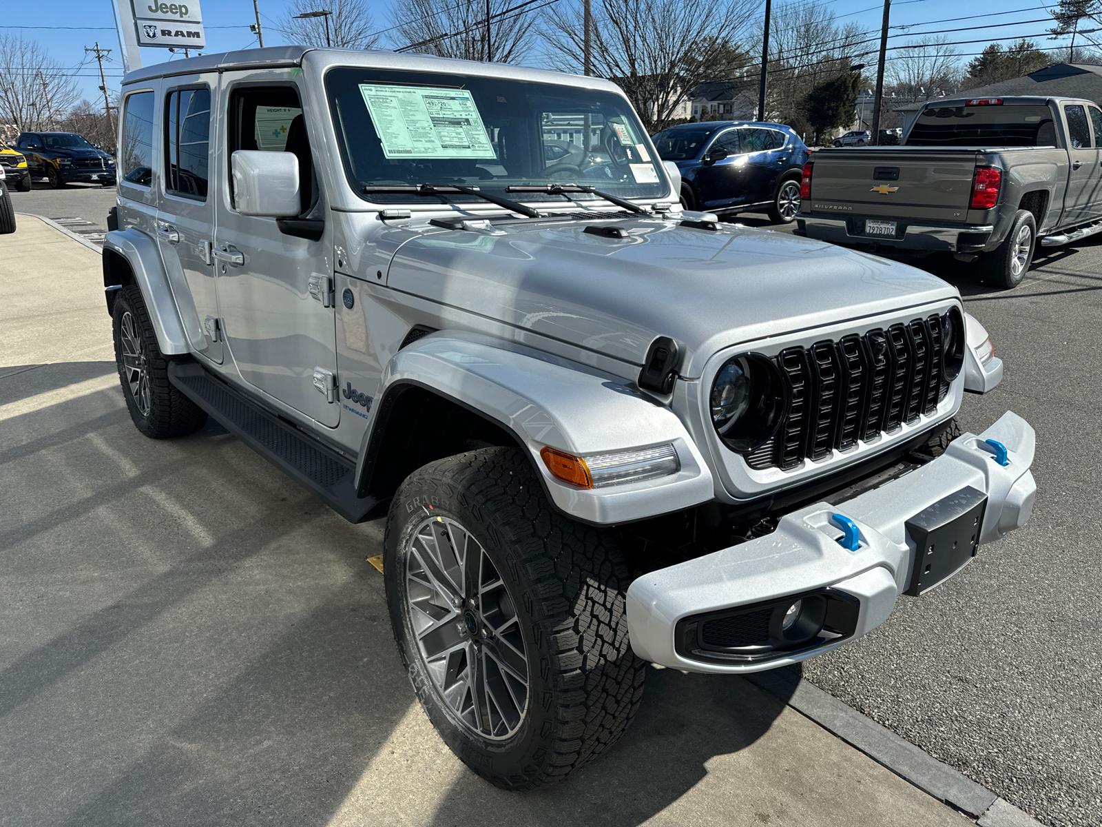 2024 Jeep Wrangler 4xe High Altitude 8