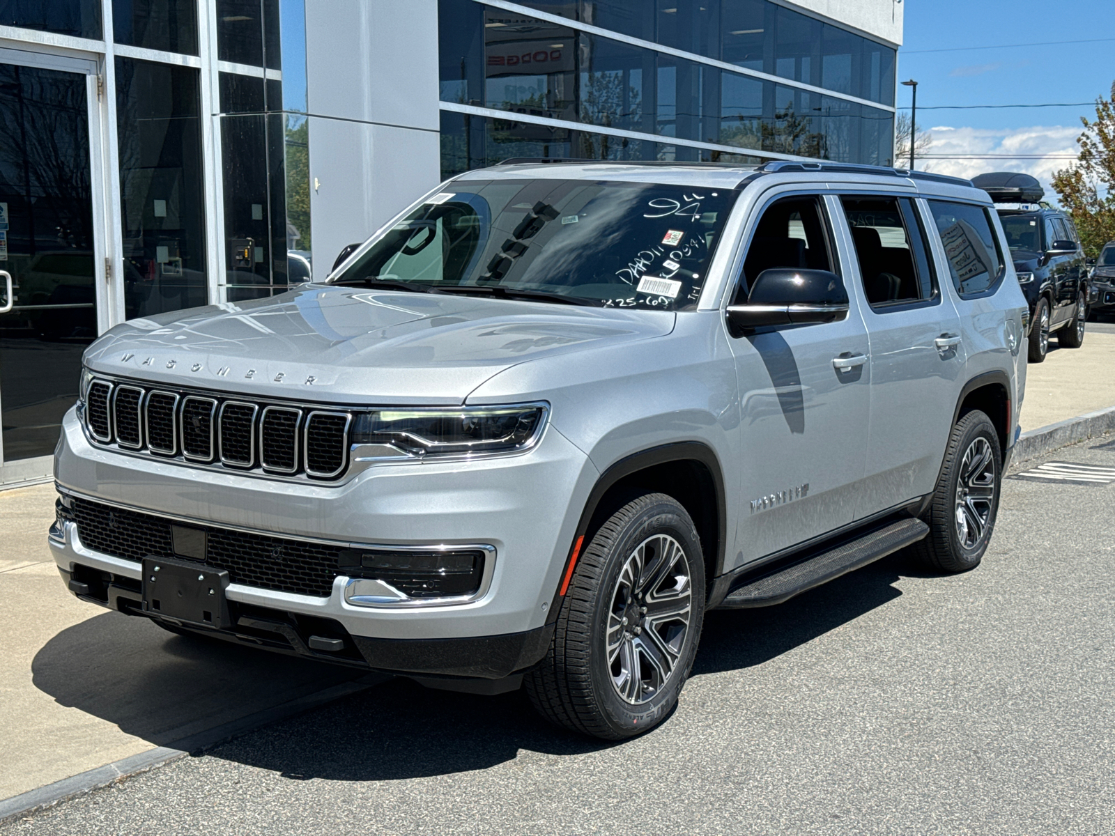 2024 Jeep Wagoneer  1