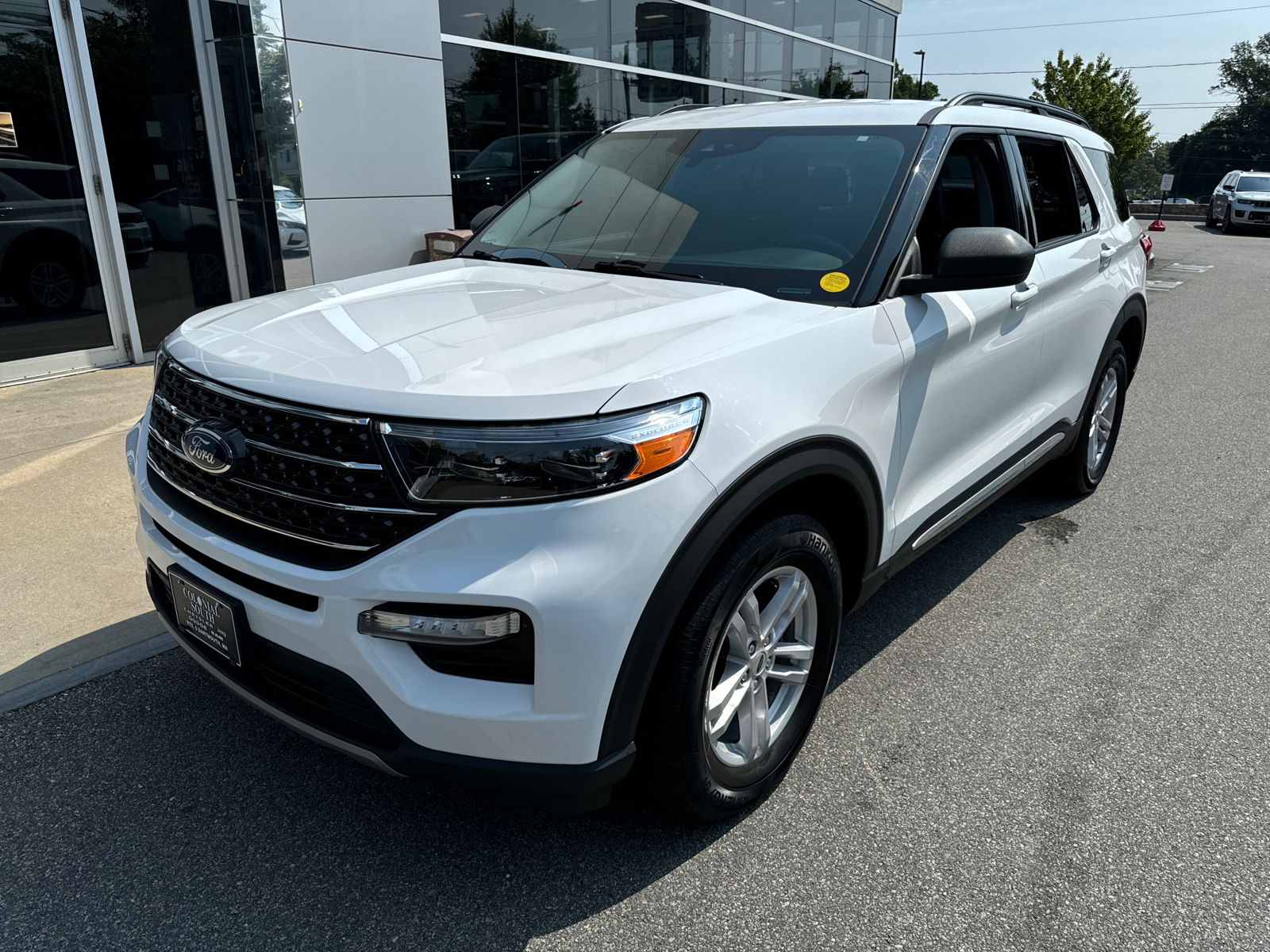 2021 Ford Explorer XLT 2