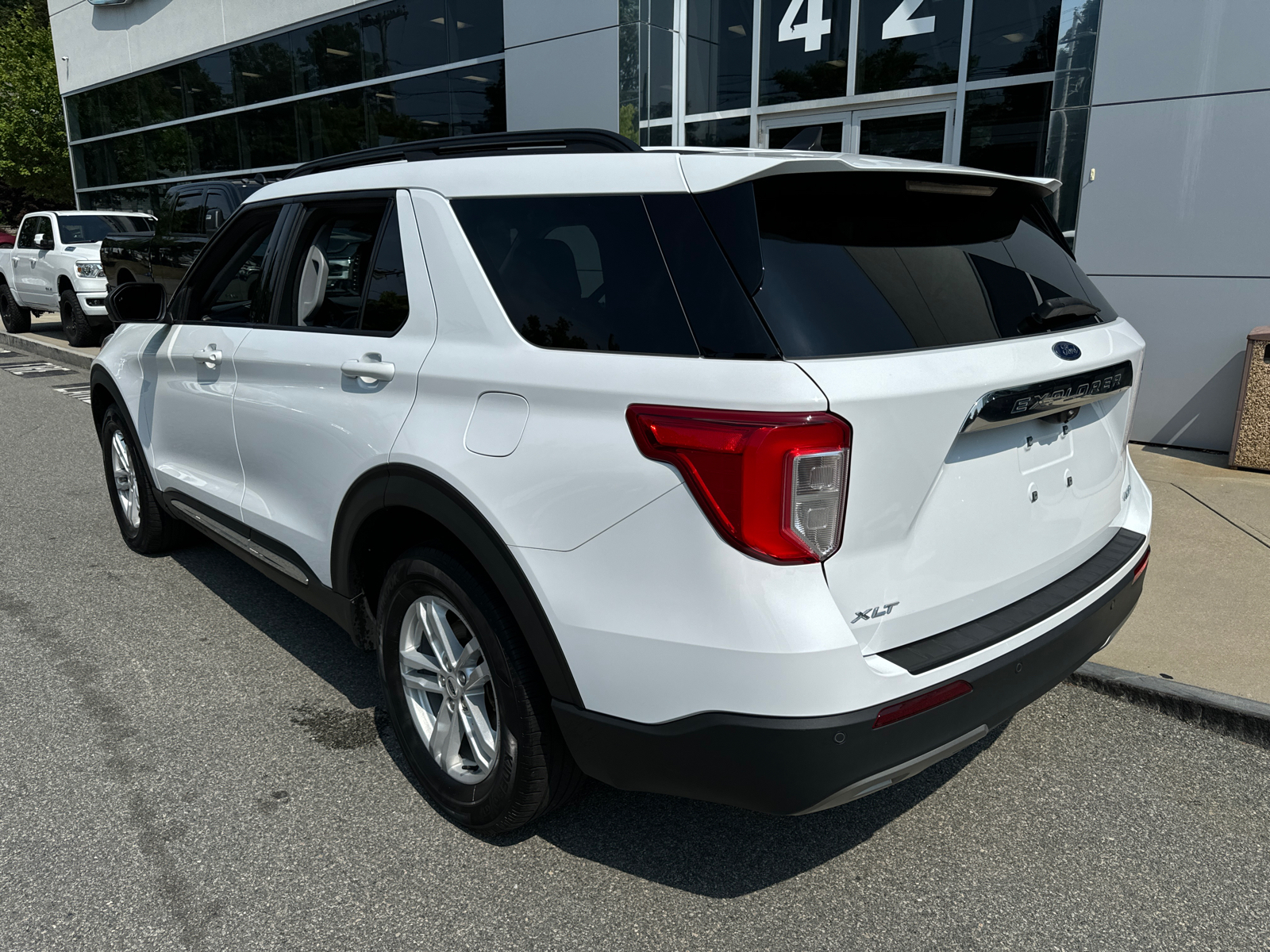 2021 Ford Explorer XLT 4