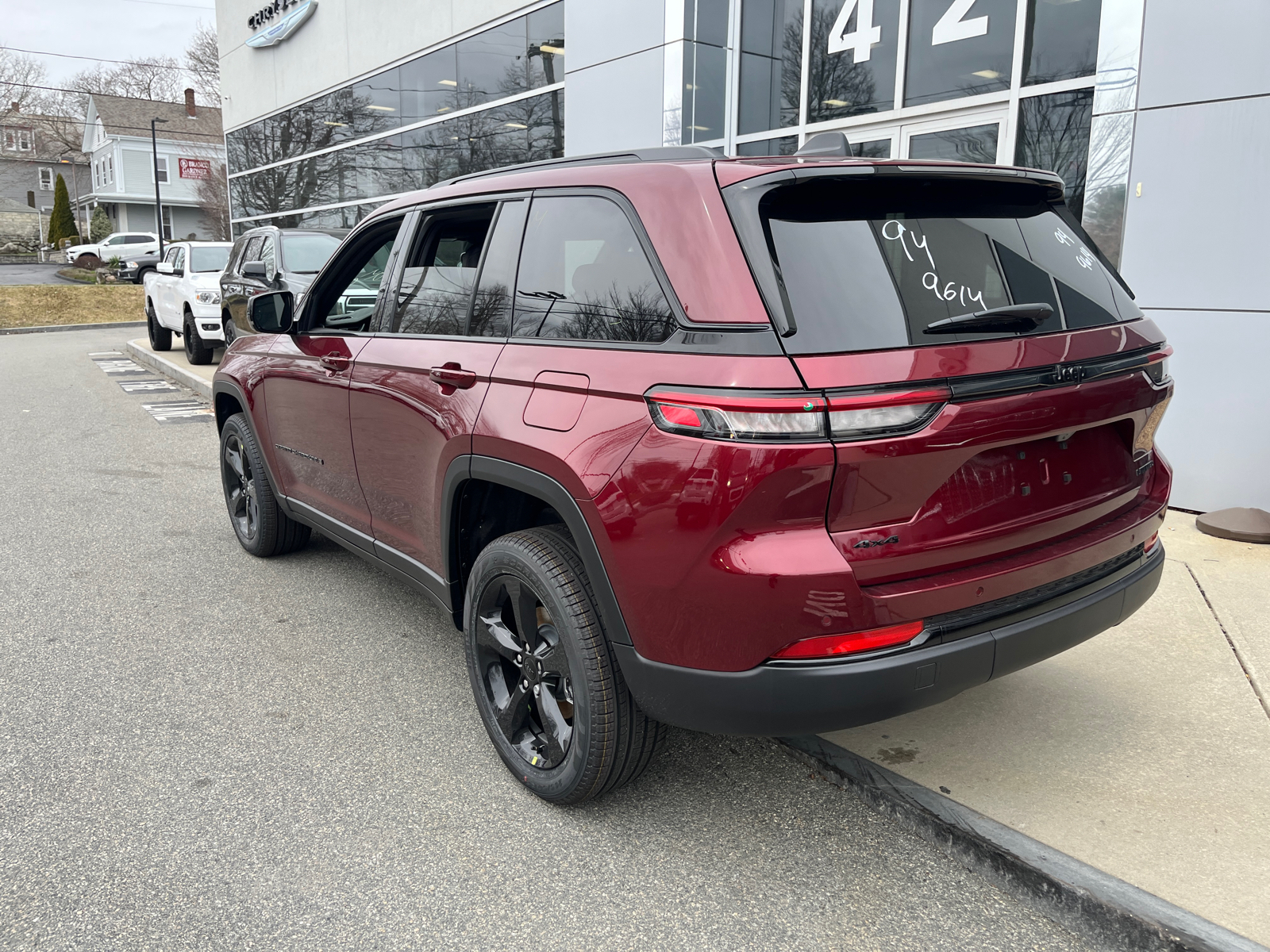 2024 Jeep Grand Cherokee Limited 3