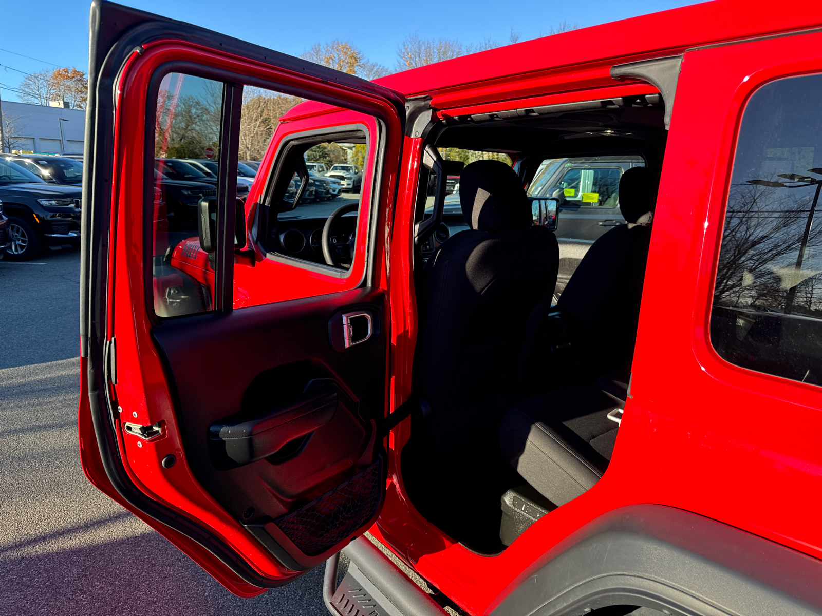 2023 Jeep Wrangler 4xe  29