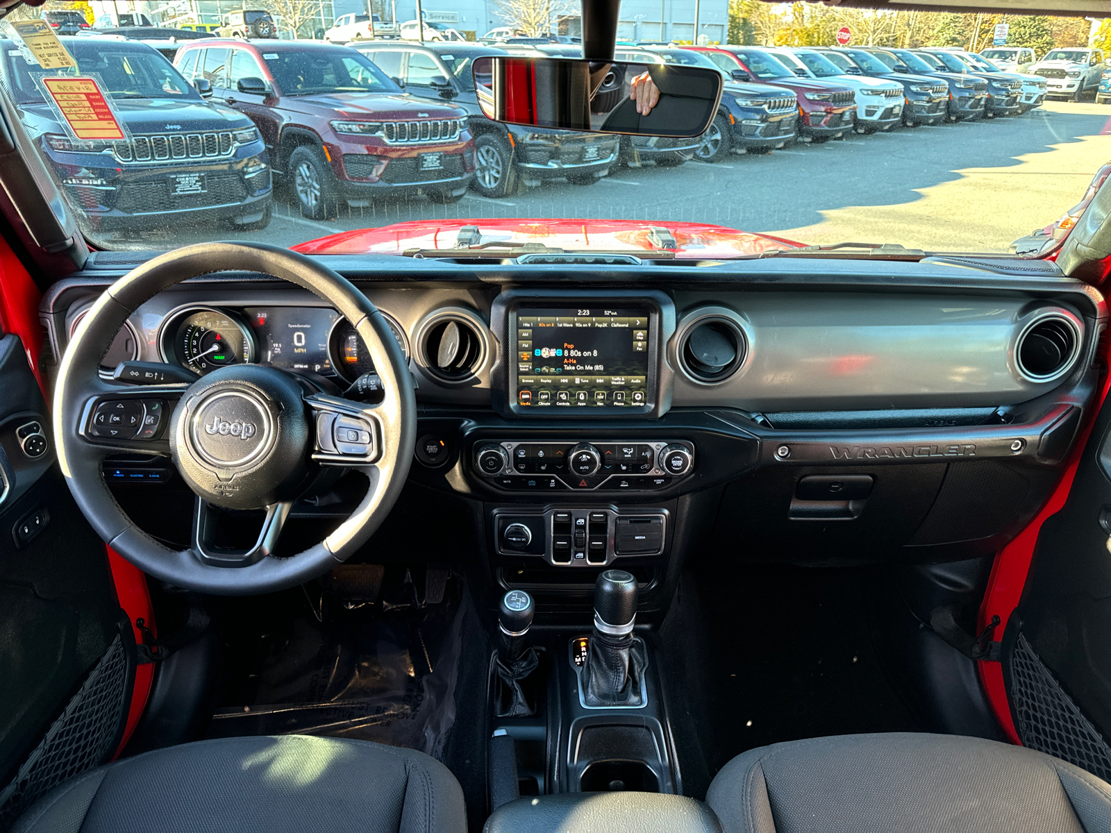 2023 Jeep Wrangler 4xe  32