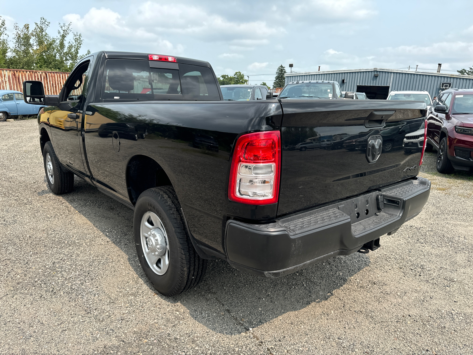 2024 Ram 3500 Tradesman 4x4 Reg Cab 8 Box 4