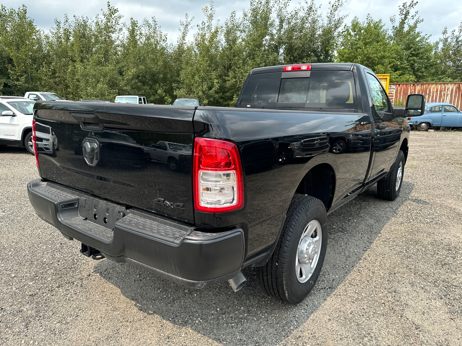 2024 Ram 3500 Tradesman 4x4 Reg Cab 8 Box 6