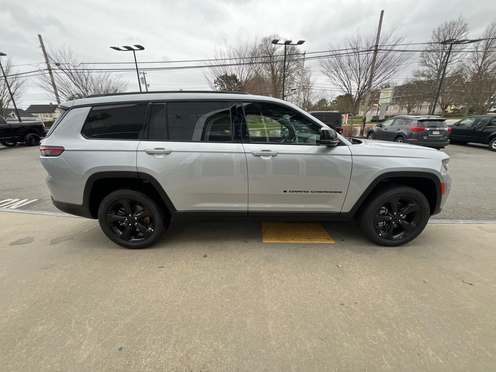 2024 Jeep Grand Cherokee L Limited 5