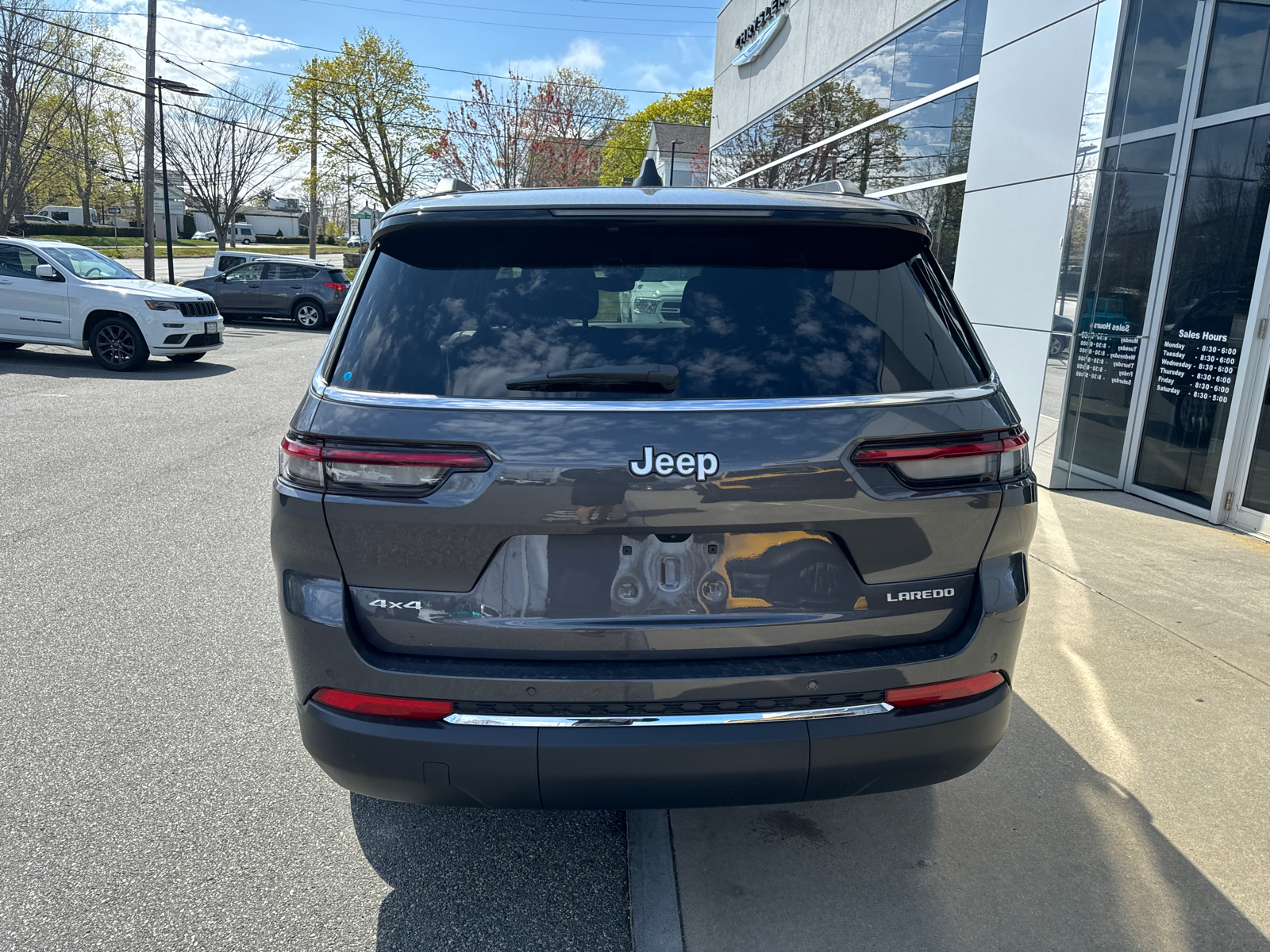 2024 Jeep Grand Cherokee L Laredo 5