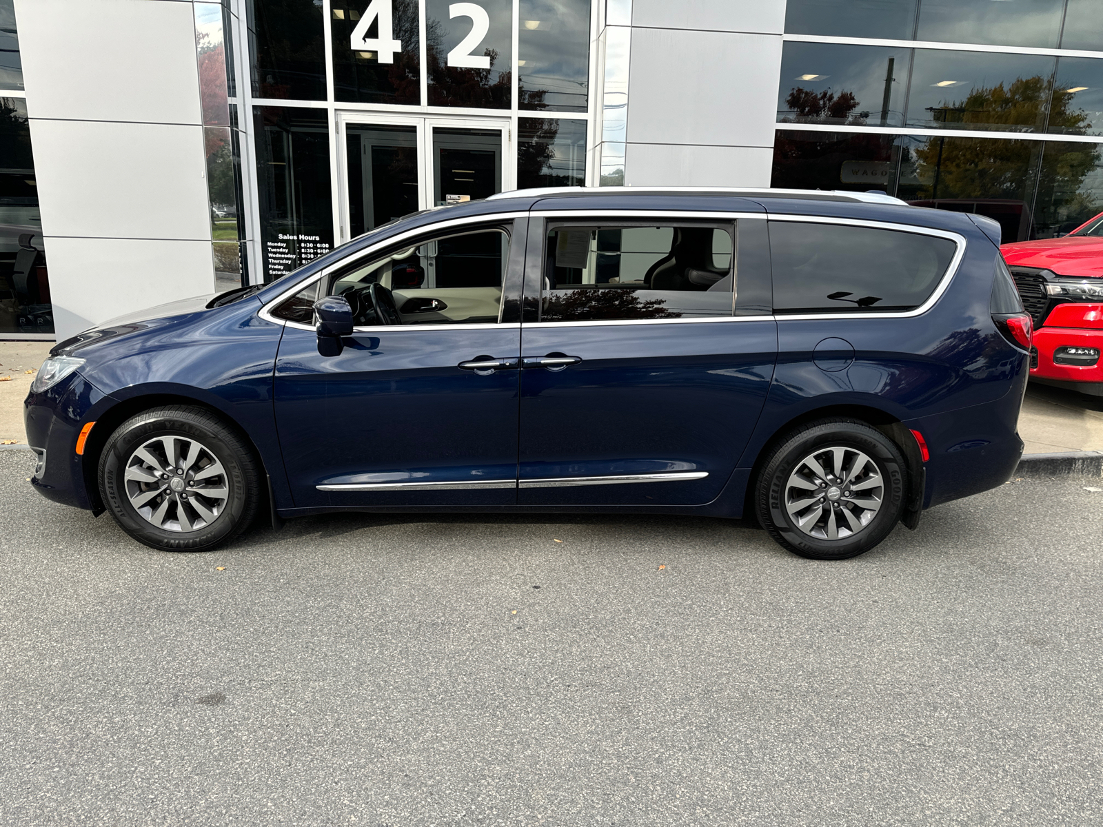 2019 Chrysler Pacifica Touring L Plus 3