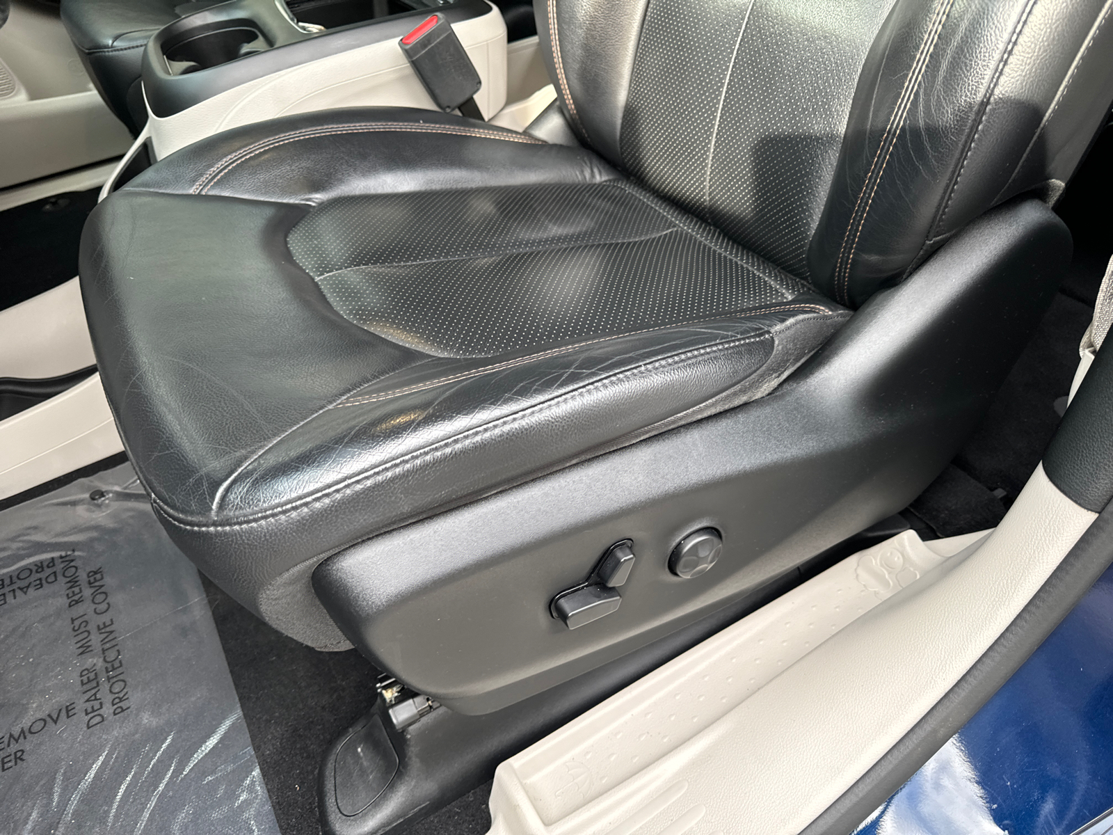 2019 Chrysler Pacifica Touring L Plus 15