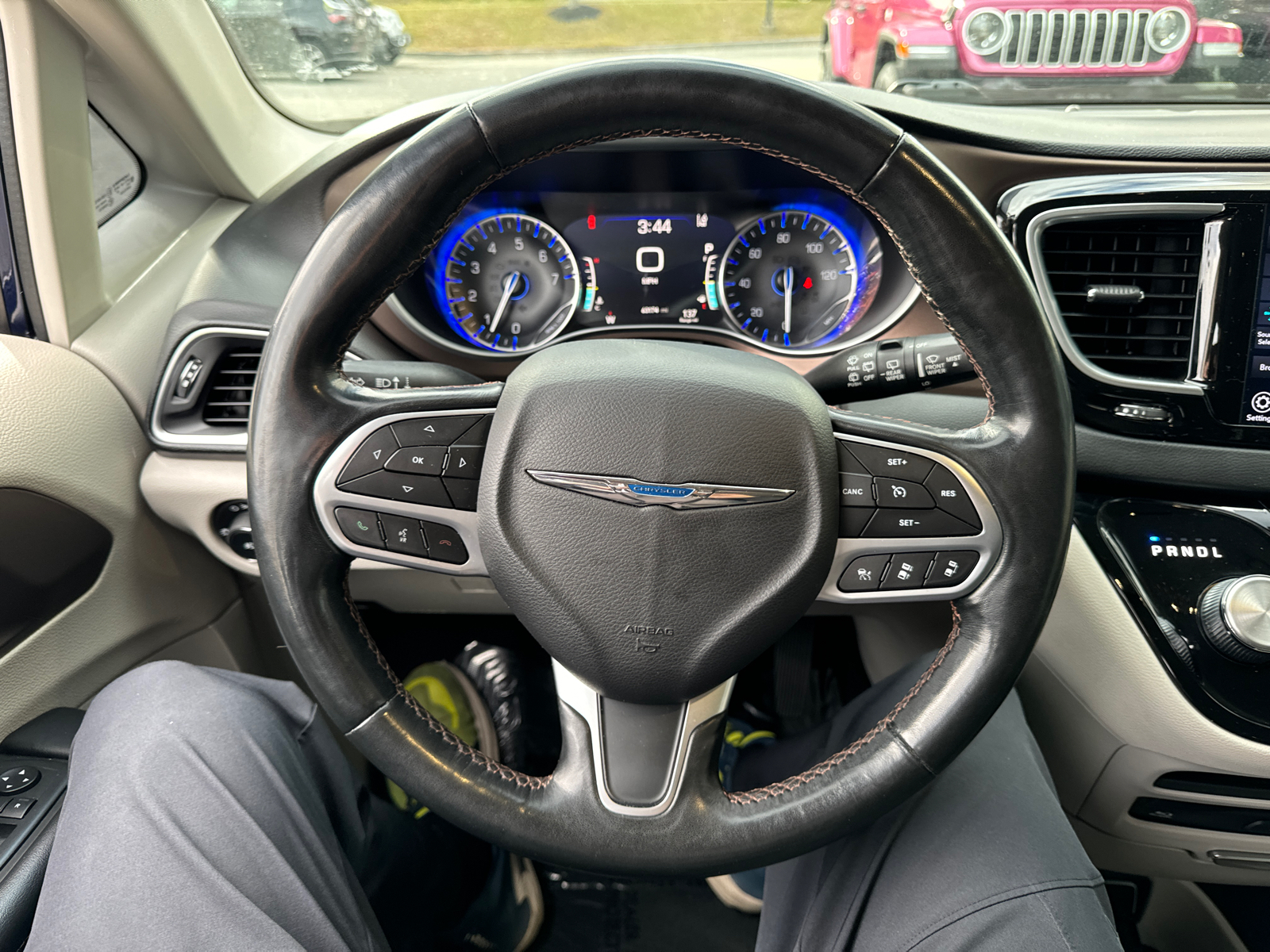 2019 Chrysler Pacifica Touring L Plus 16