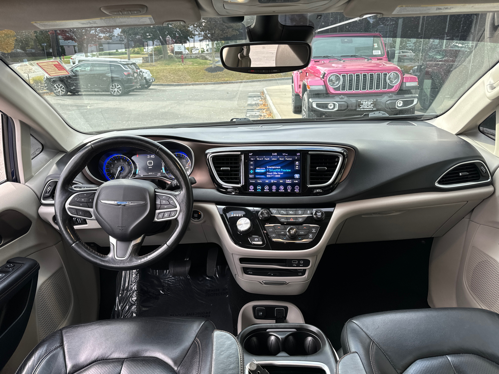 2019 Chrysler Pacifica Touring L Plus 33