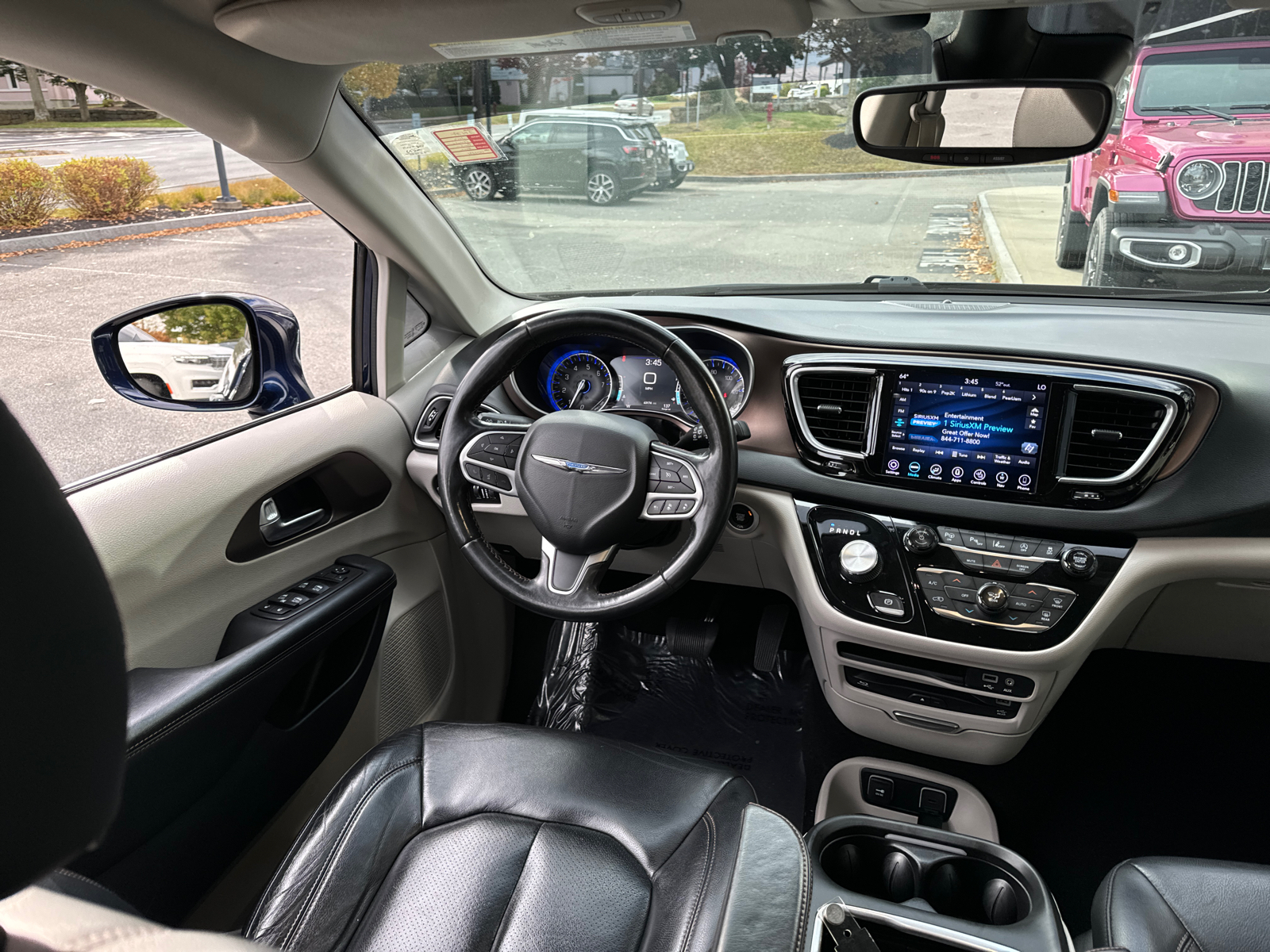 2019 Chrysler Pacifica Touring L Plus 34