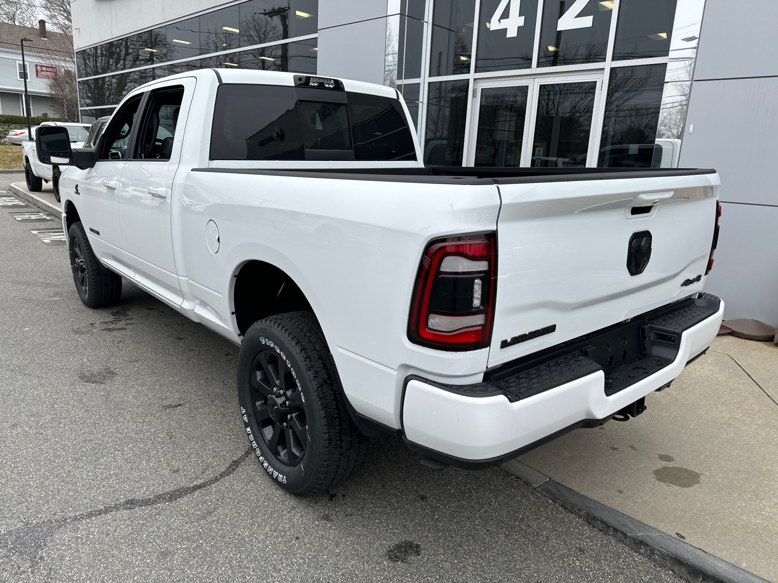 2024 Ram 2500 Laramie 4x4 Crew Cab 64 Box 4