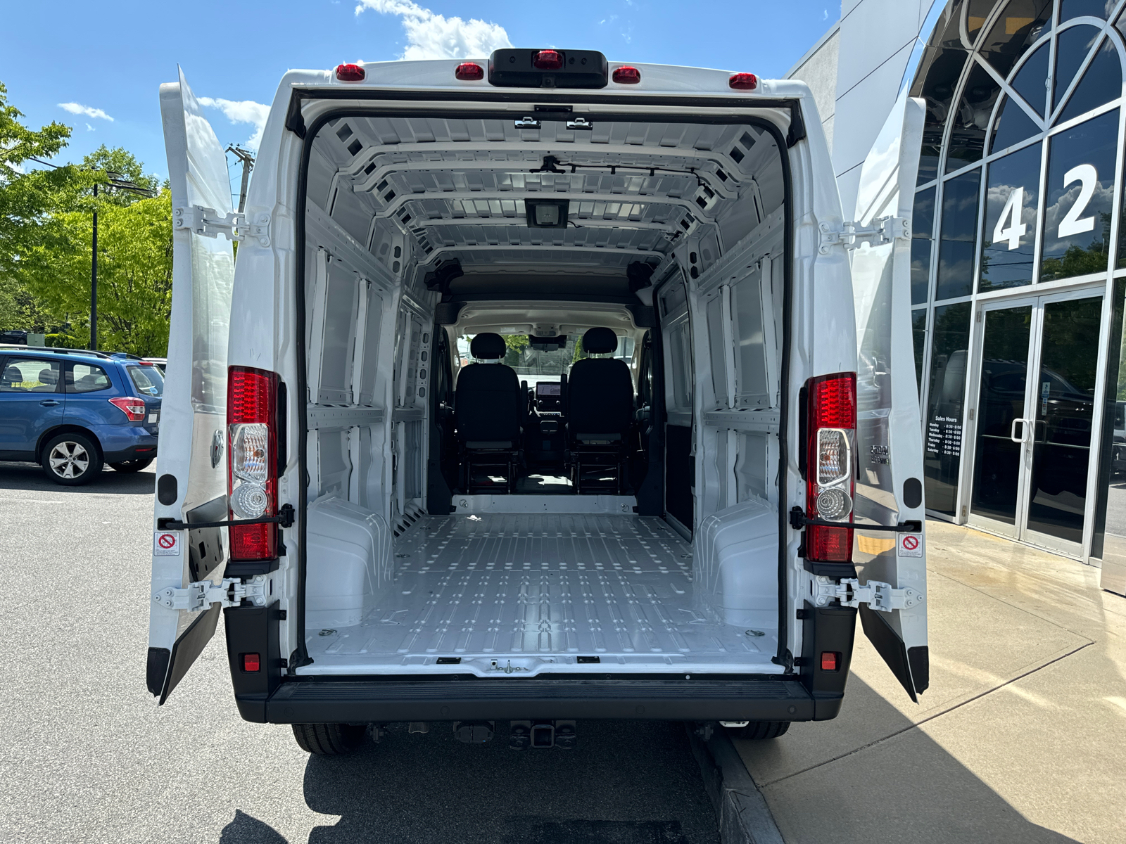 2024 Ram ProMaster Tradesman 36