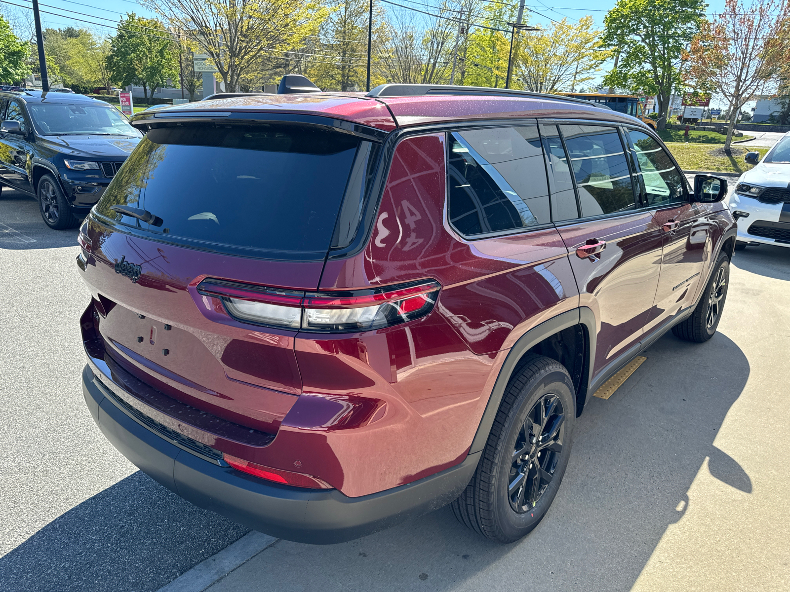 2024 Jeep Grand Cherokee L Altitude X 6